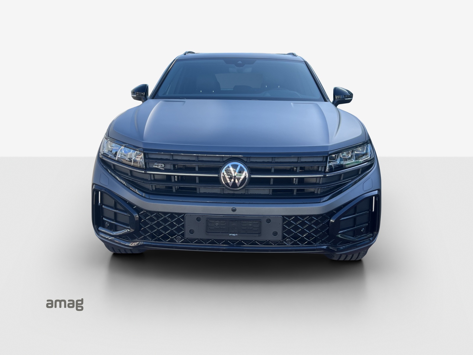 VW Touareg 3.0 TDI R-Line Final Edition Tiptronic-image-6