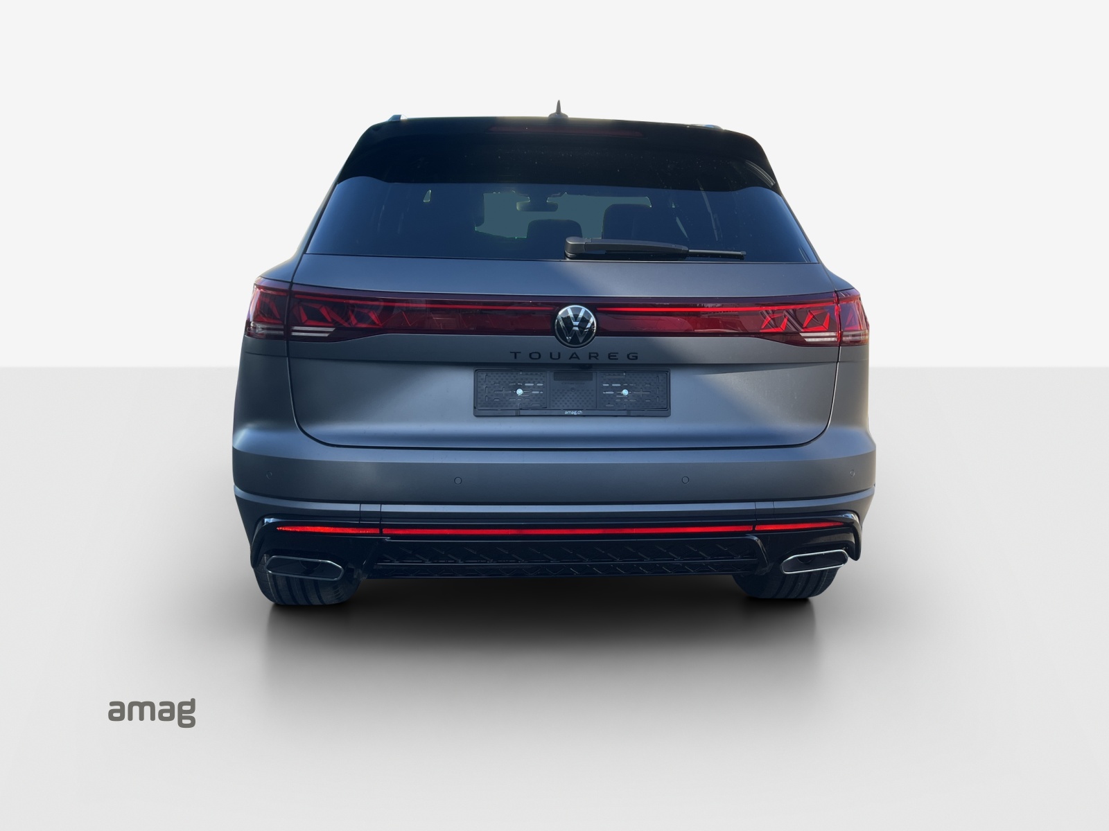 VW Touareg 3.0 TDI R-Line Final Edition Tiptronic-image-3