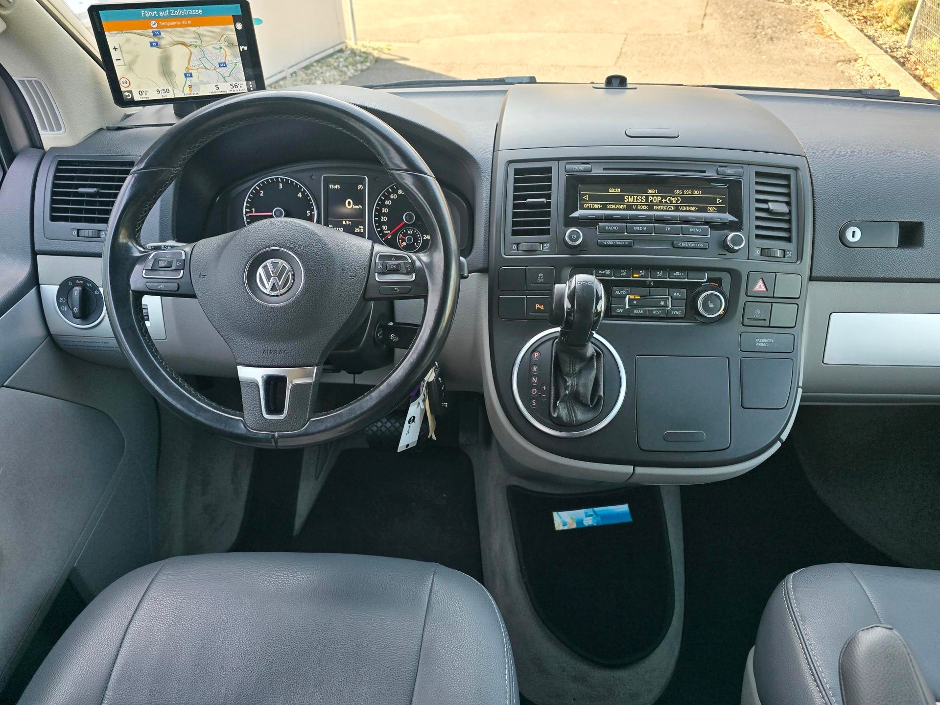 VW T5 CALIFORNIA 2.0 TDI DSG 4X4 COMFORTLINE TRAVEL-image-12