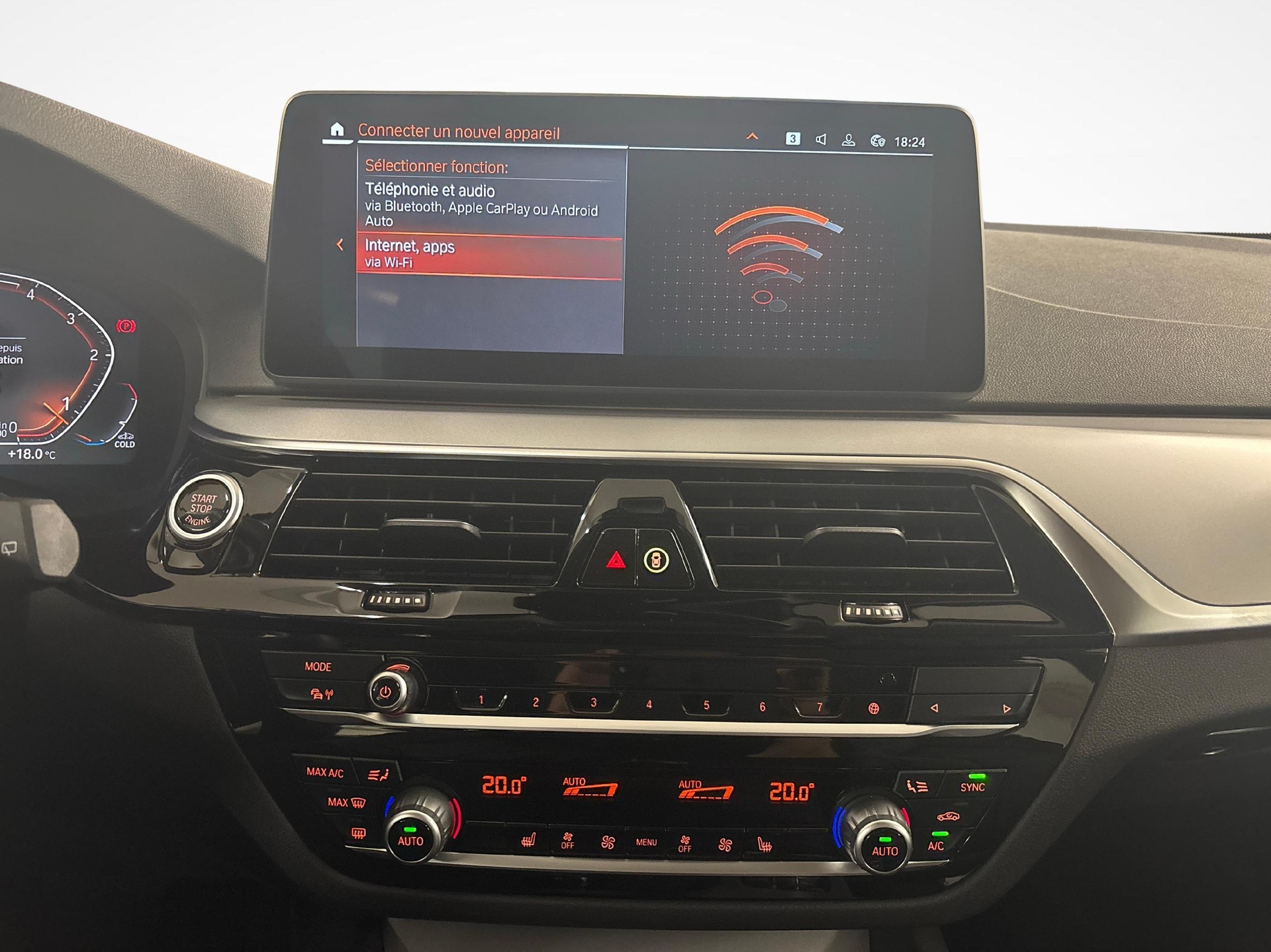BMW 520d xDrive Touring-image-14