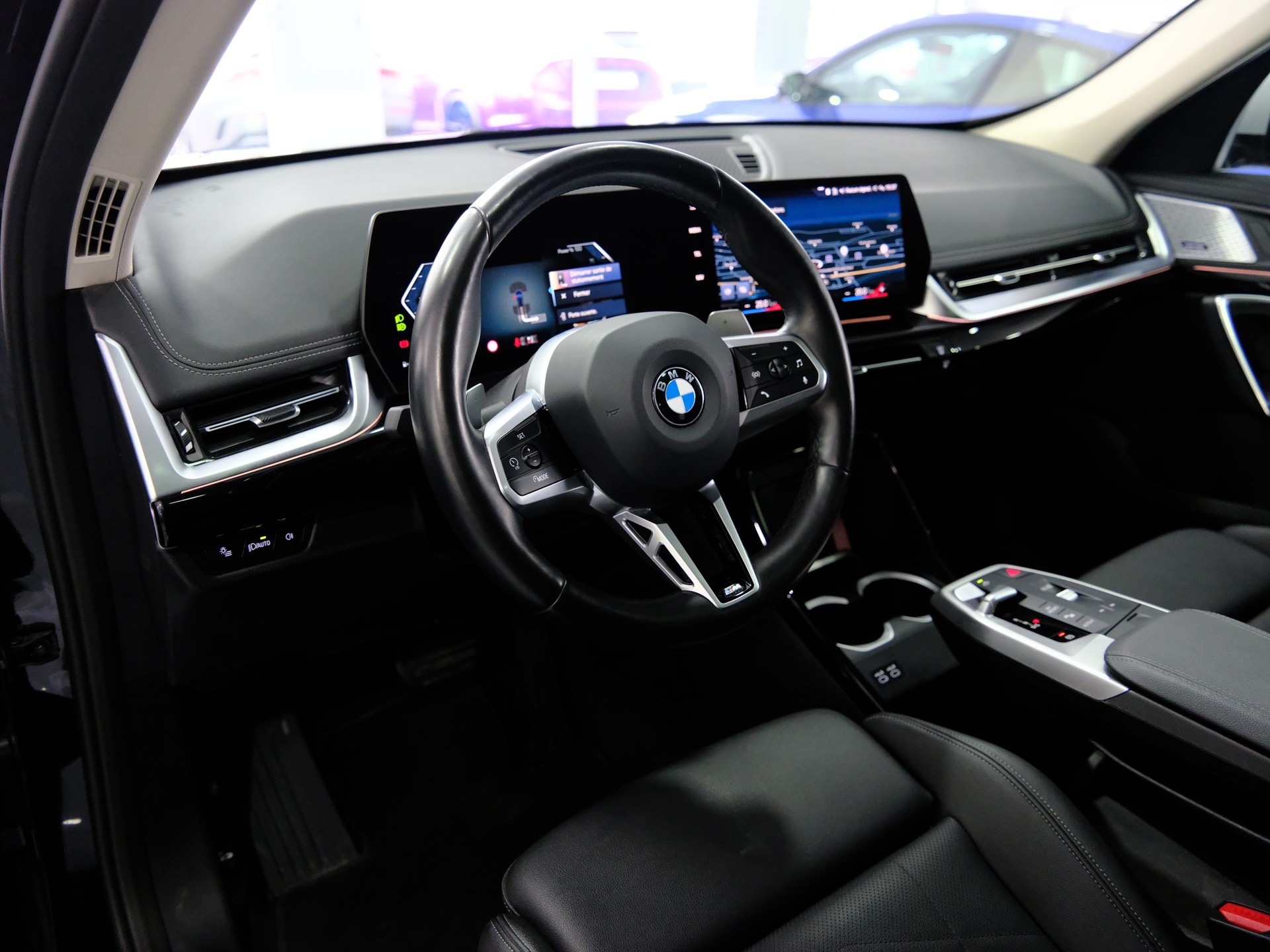 BMW X1 xDrive 23i 48V-image-8
