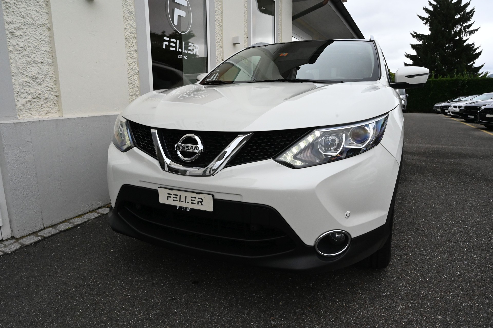 NISSAN Qashqai 1.6 dCi tekna ALL-MODE 4x4-showroom-element-3