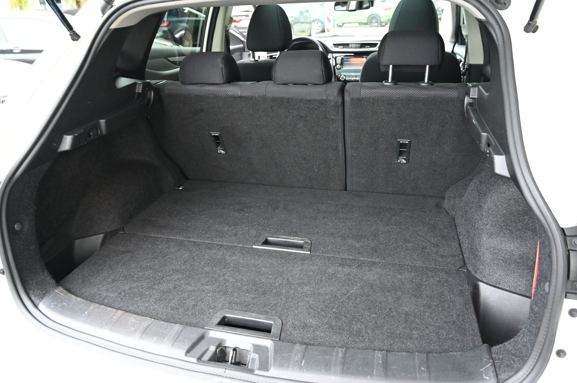 NISSAN Qashqai 1.6 dCi tekna ALL-MODE 4x4-image-14