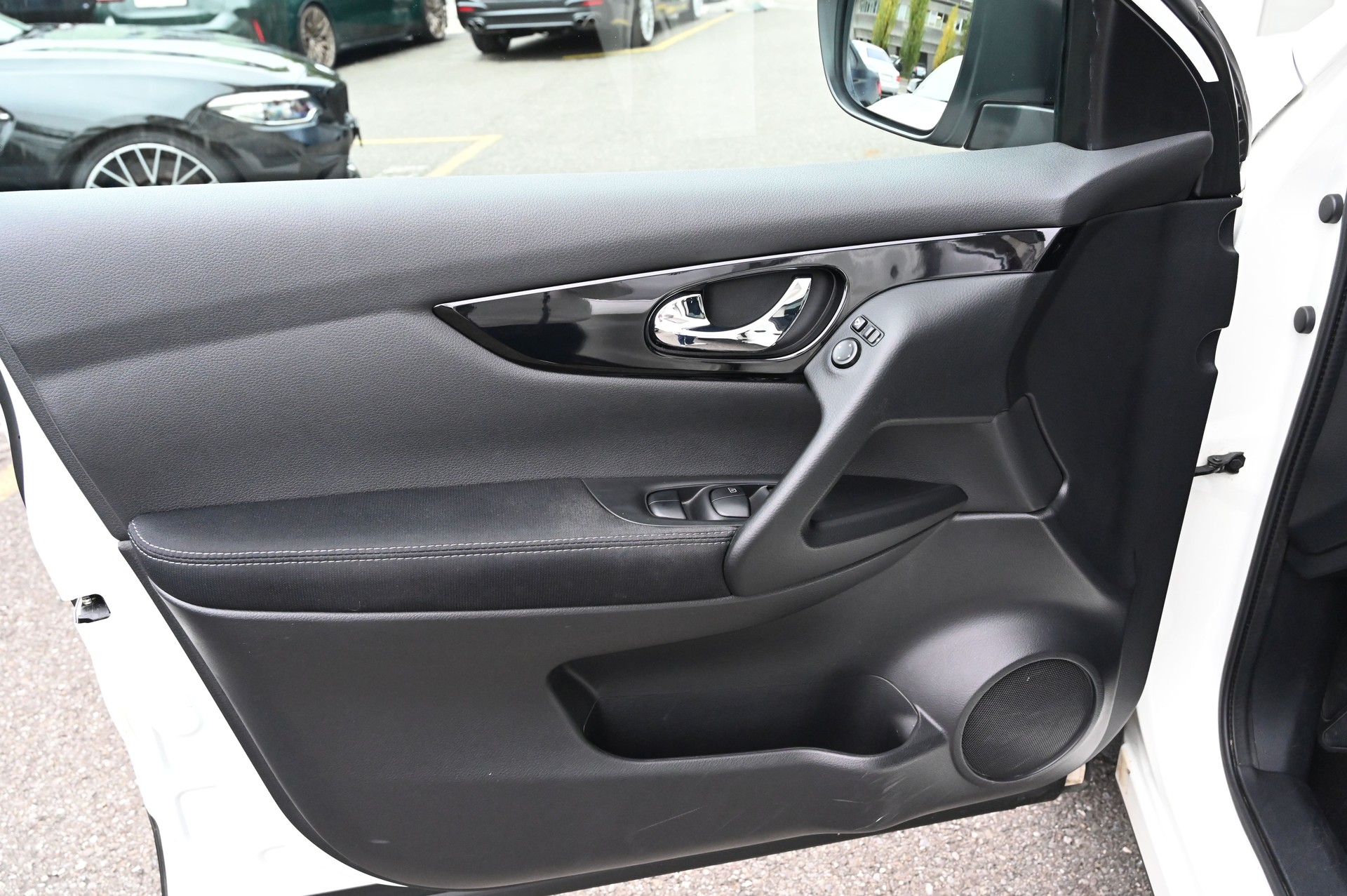 NISSAN Qashqai 1.6 dCi tekna ALL-MODE 4x4-image-10