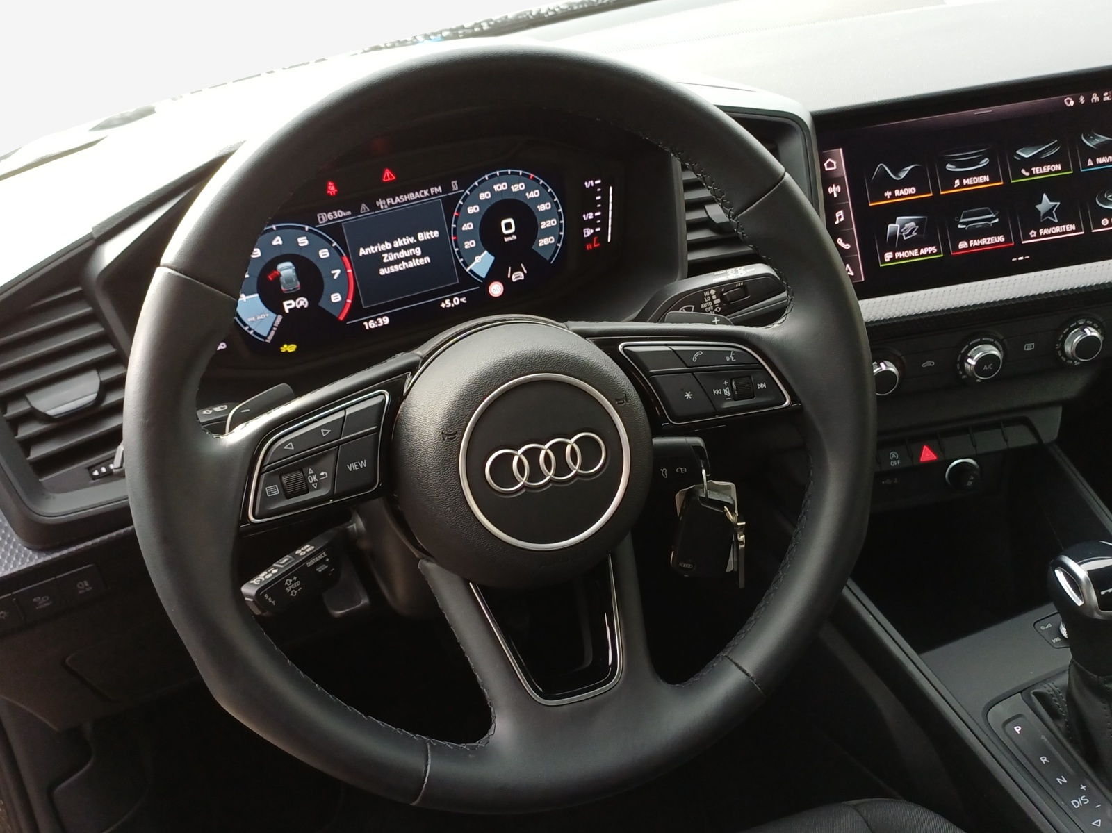 AUDI A1 Sportback 30 TFSI Attraction S-tronic-image-9