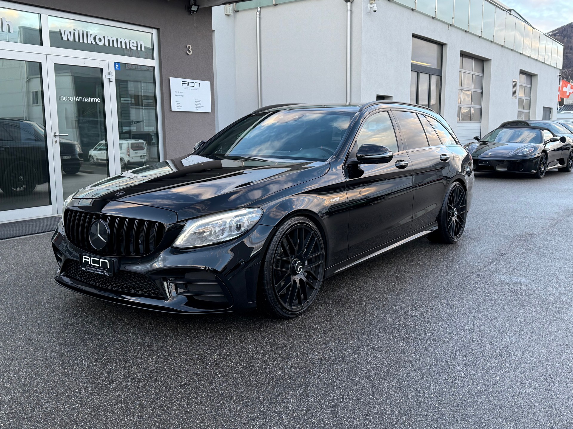 MERCEDES-BENZ C 43 AMG 4Matic 9G-Tronic-showroom-element-2