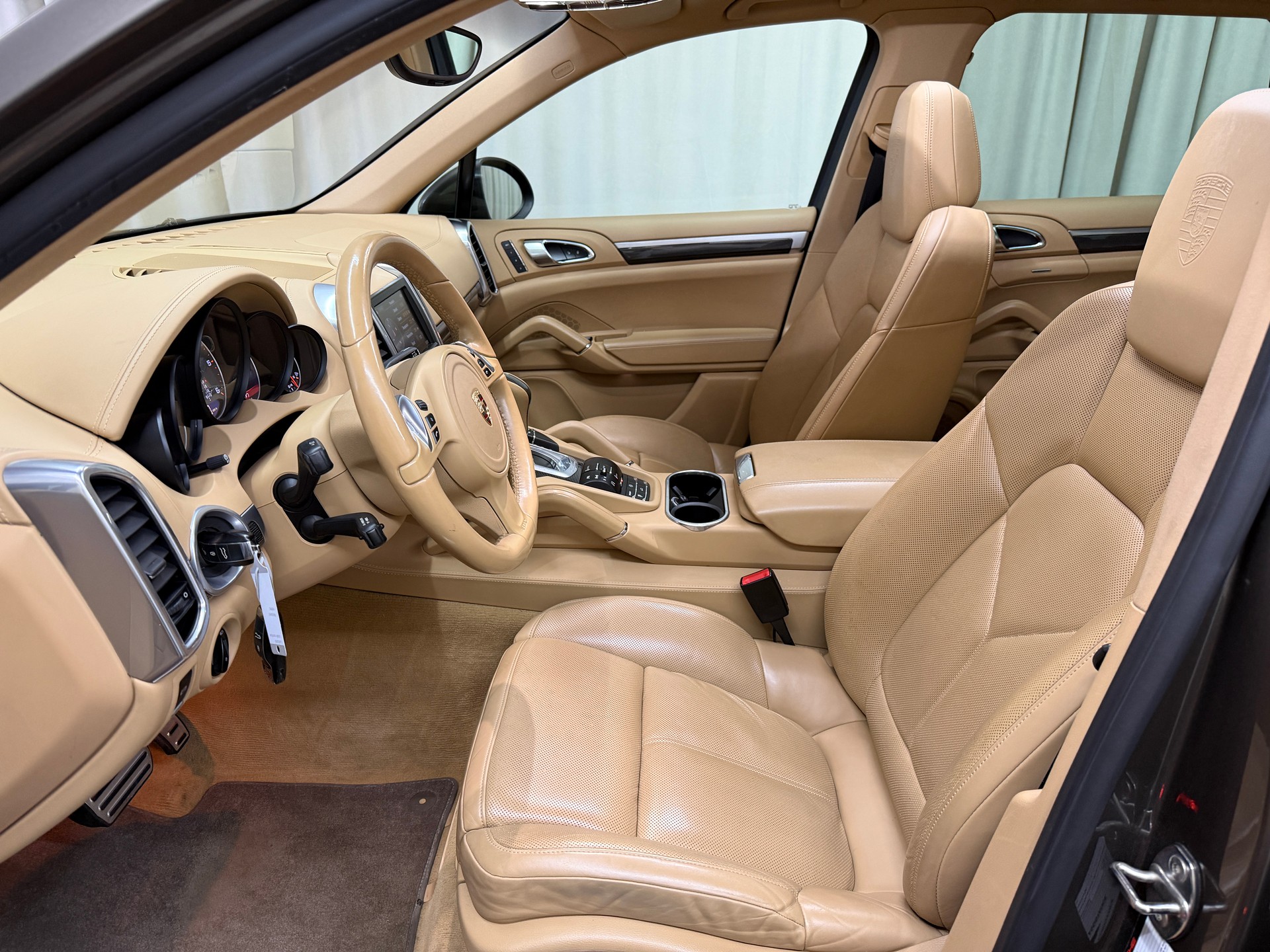 PORSCHE Cayenne S Diesel-image-6
