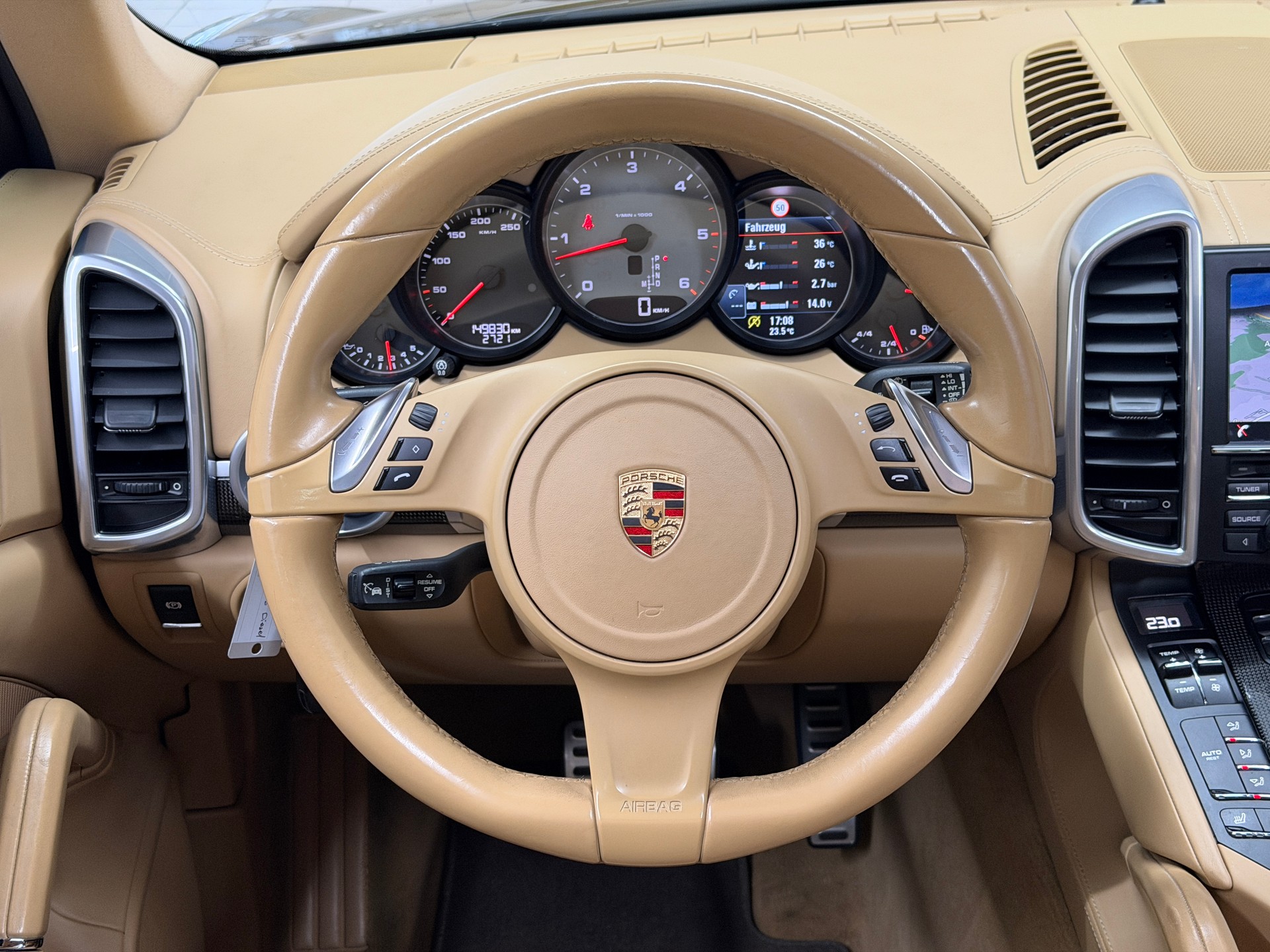 PORSCHE Cayenne S Diesel-image-9