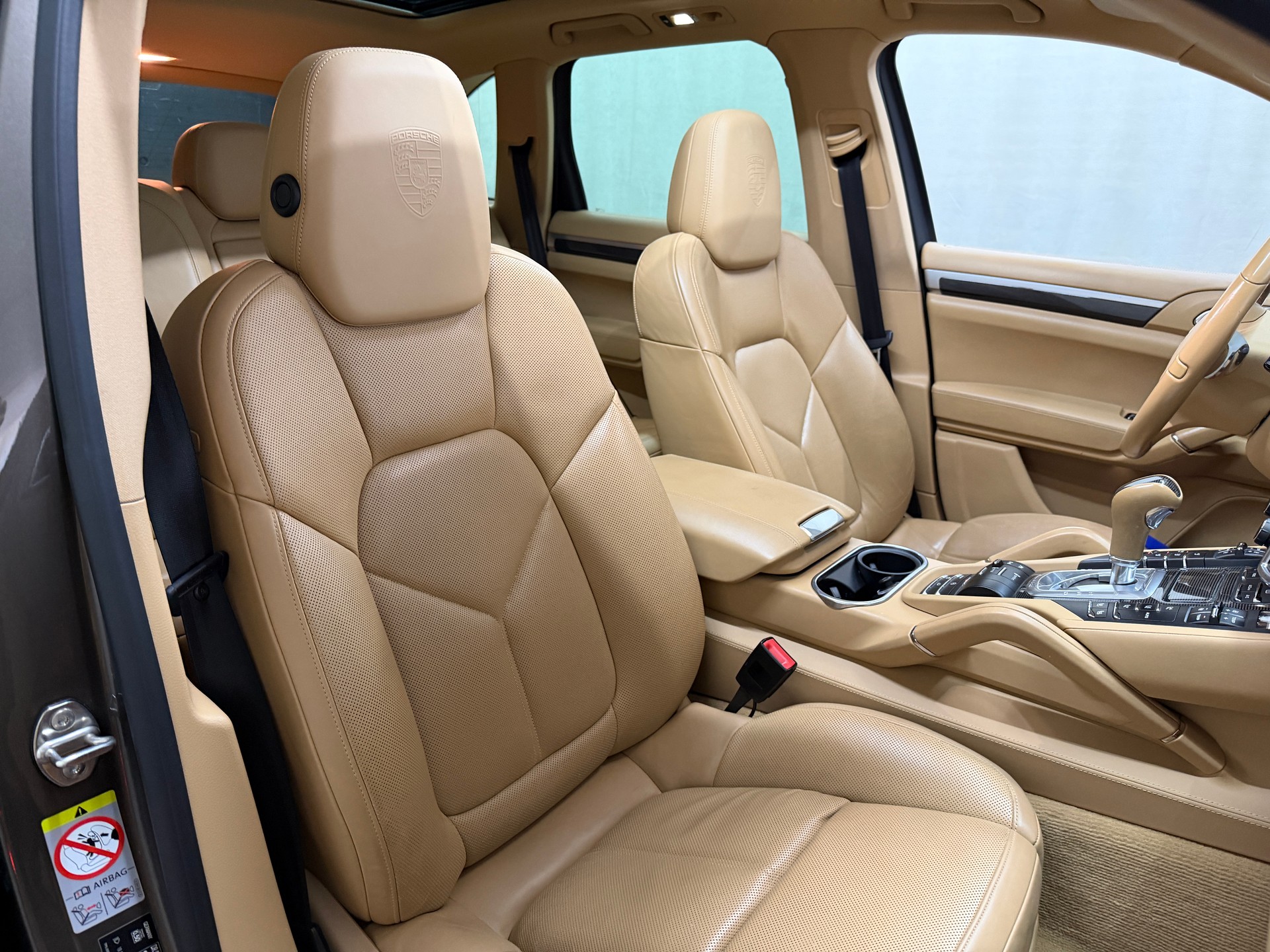 PORSCHE Cayenne S Diesel-image-11