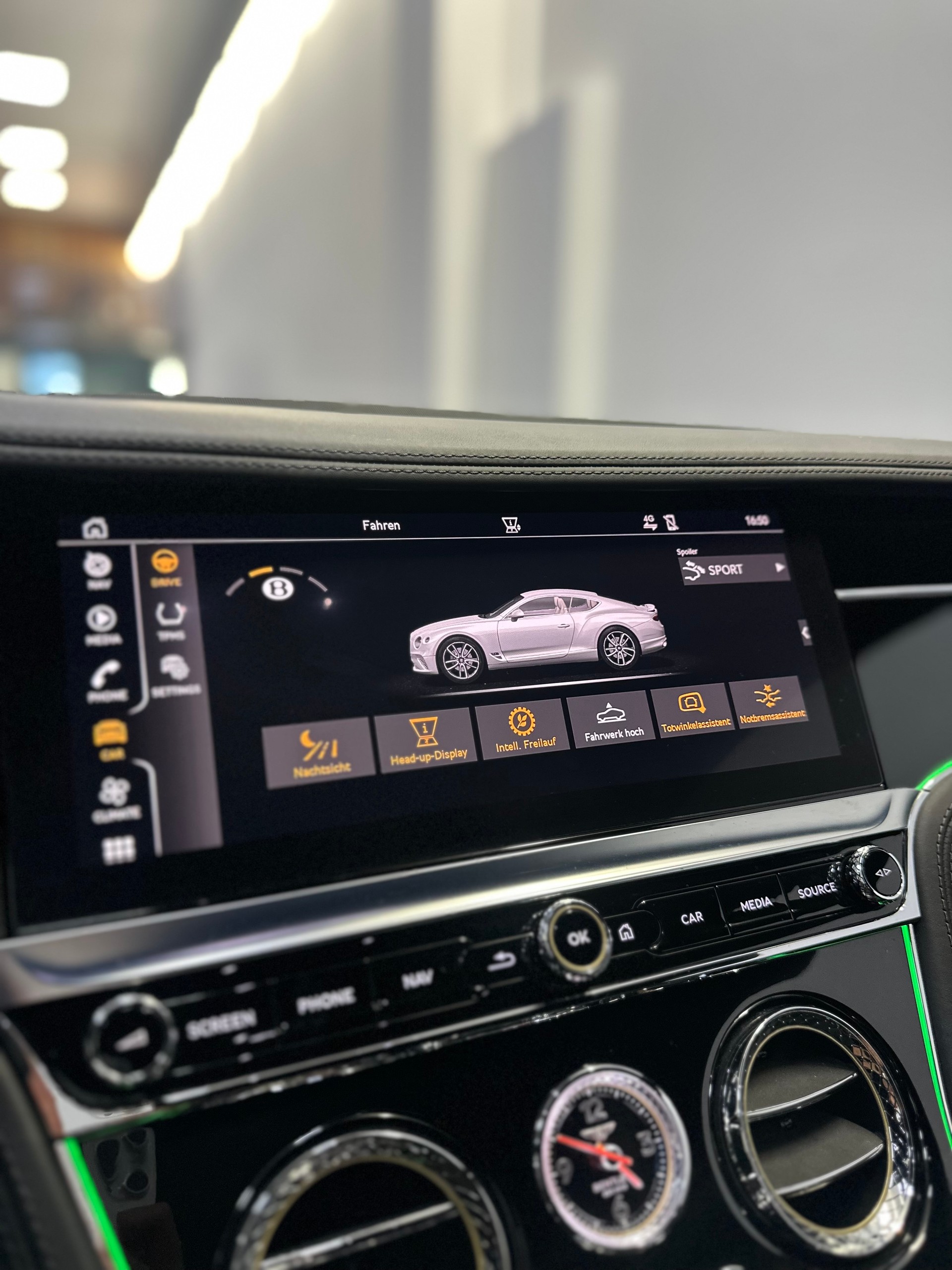 BENTLEY Continental GT 6.0 W12-image-15