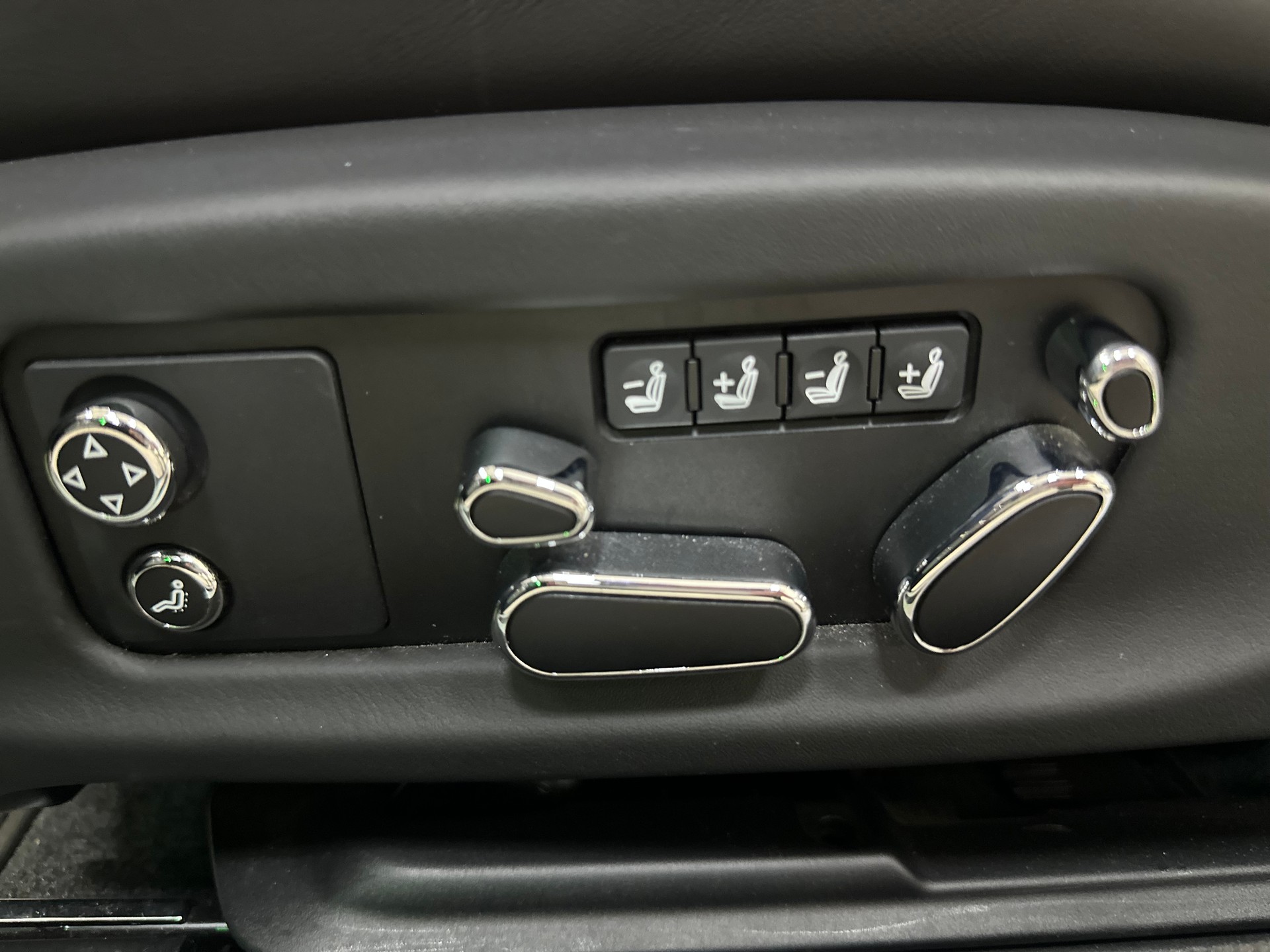 BENTLEY Continental GT 6.0 W12-image-18