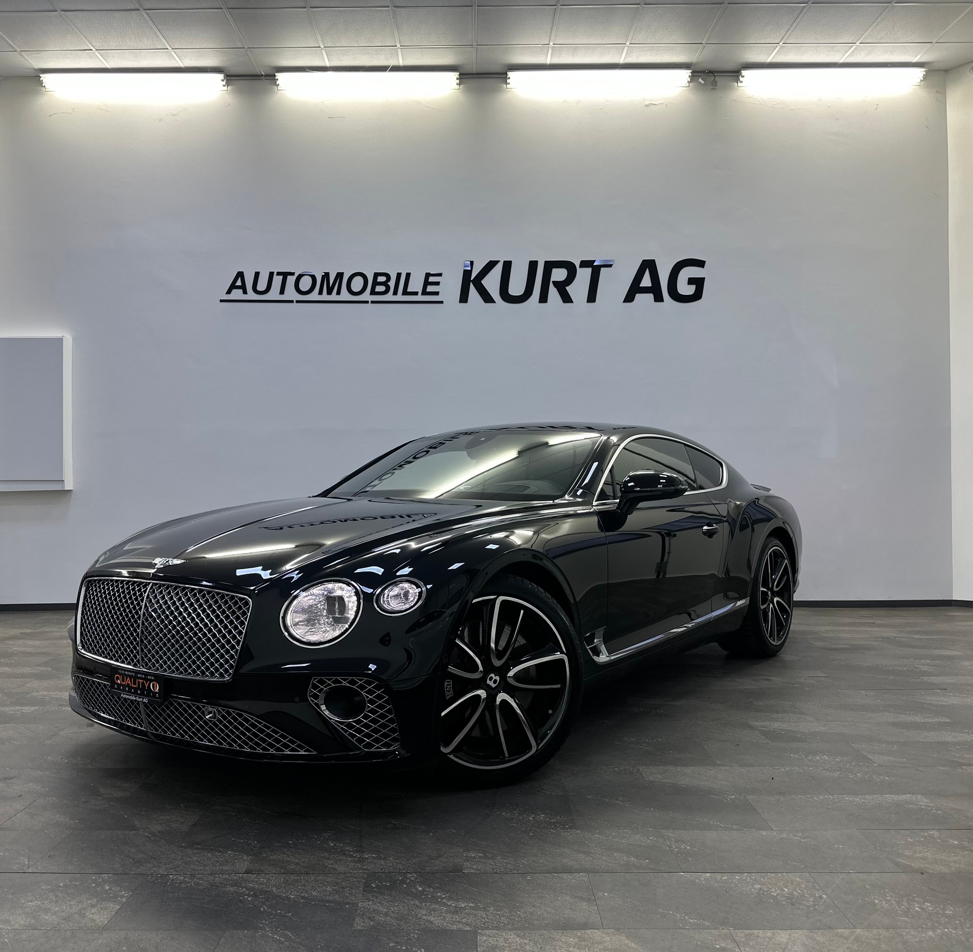 BENTLEY Continental GT 6.0 W12-image-0