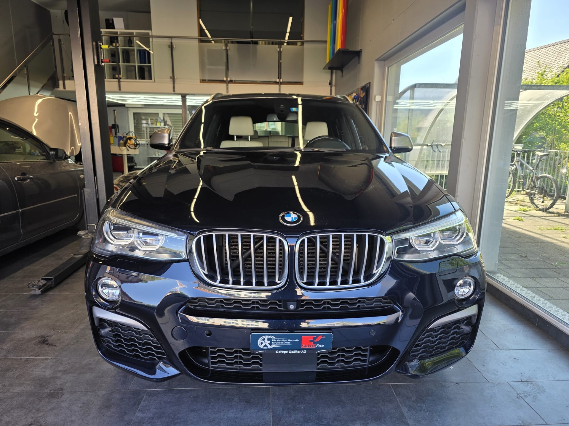 BMW X4 M 40i Steptronic-showroom-element-3