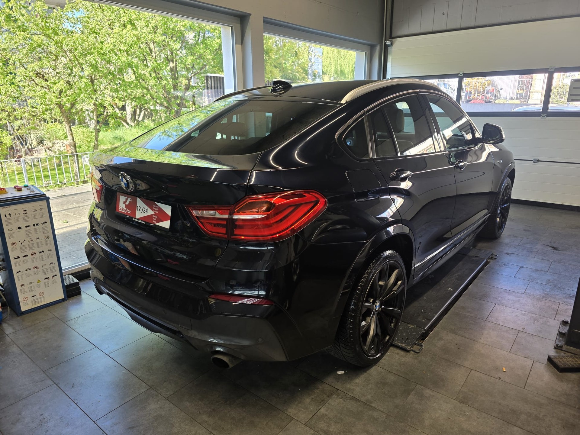 BMW X4 M 40i Steptronic-image-4