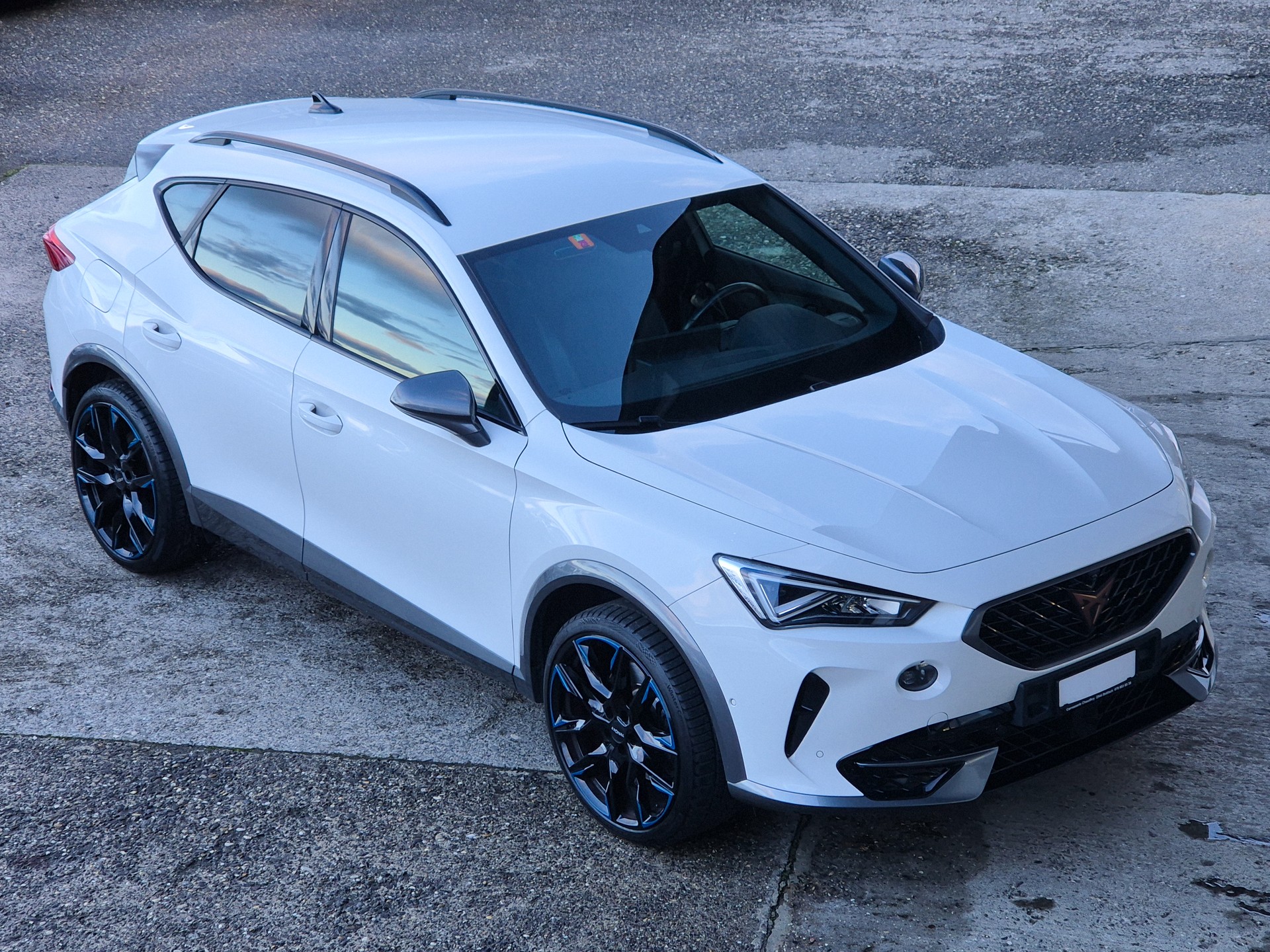CUPRA FORMENTOR 1.4 E-HYBRID PHEV VZ DSG-image-3