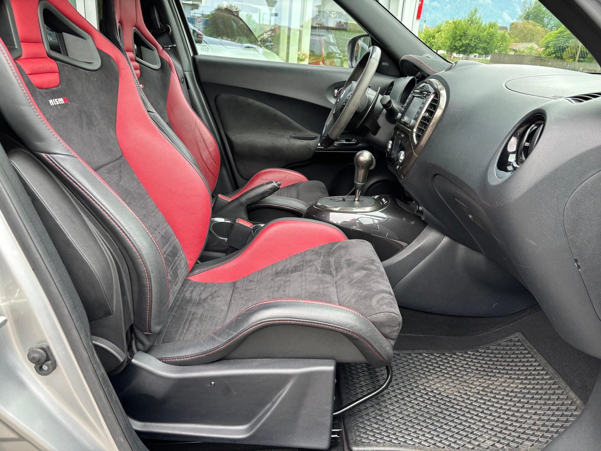 NISSAN Juke 1.6DIG-T Nismo RS 4x4-image-7