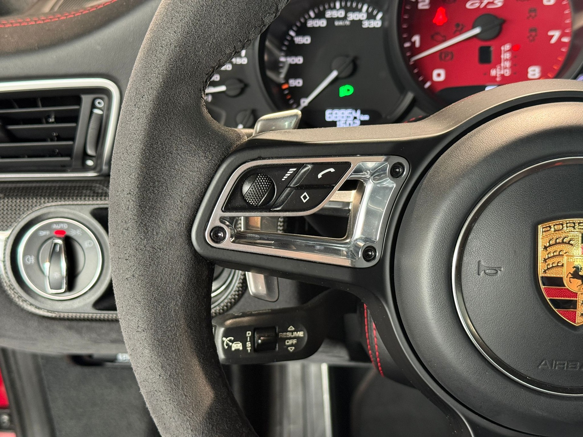 PORSCHE 911 Carrera GTS PDK-image-12