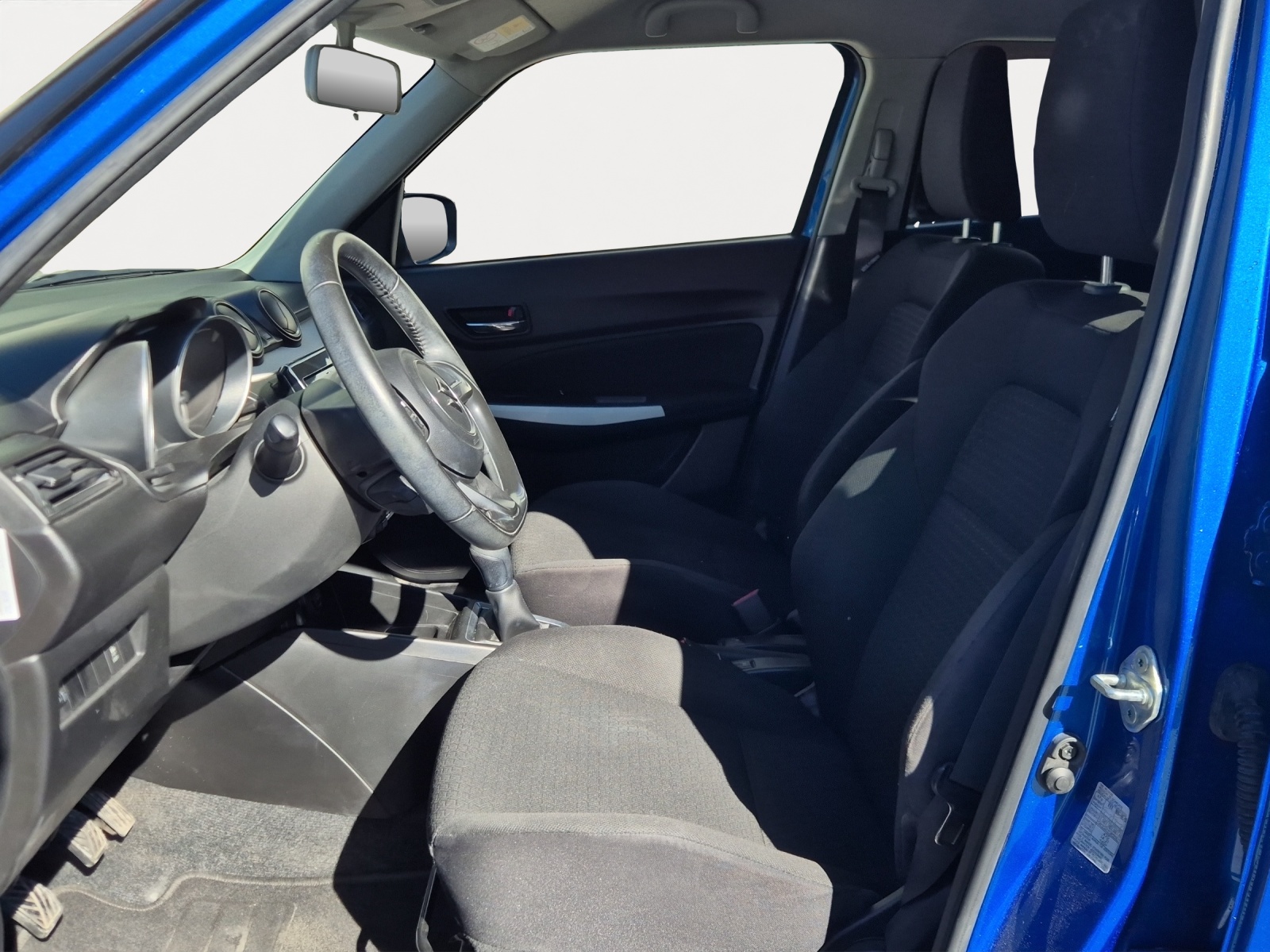 SUZUKI Swift 1.2i 16V Compact+ Allgrip 4x4-image-6