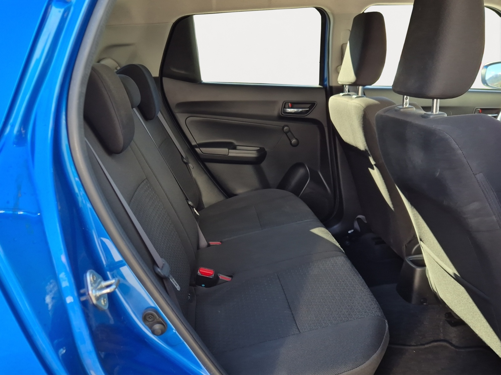 SUZUKI Swift 1.2i 16V Compact+ Allgrip 4x4-image-11