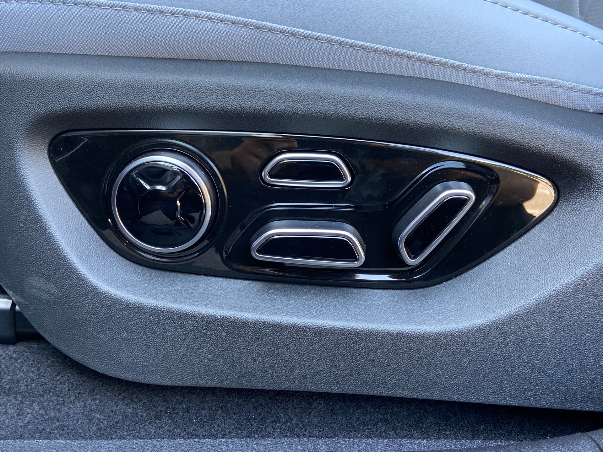 BYD Sealion 7 91,3 kWh Excellence AWD-image-5