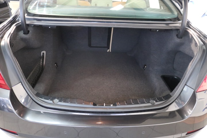 BMW 528i xDrive Steptronic-image-35