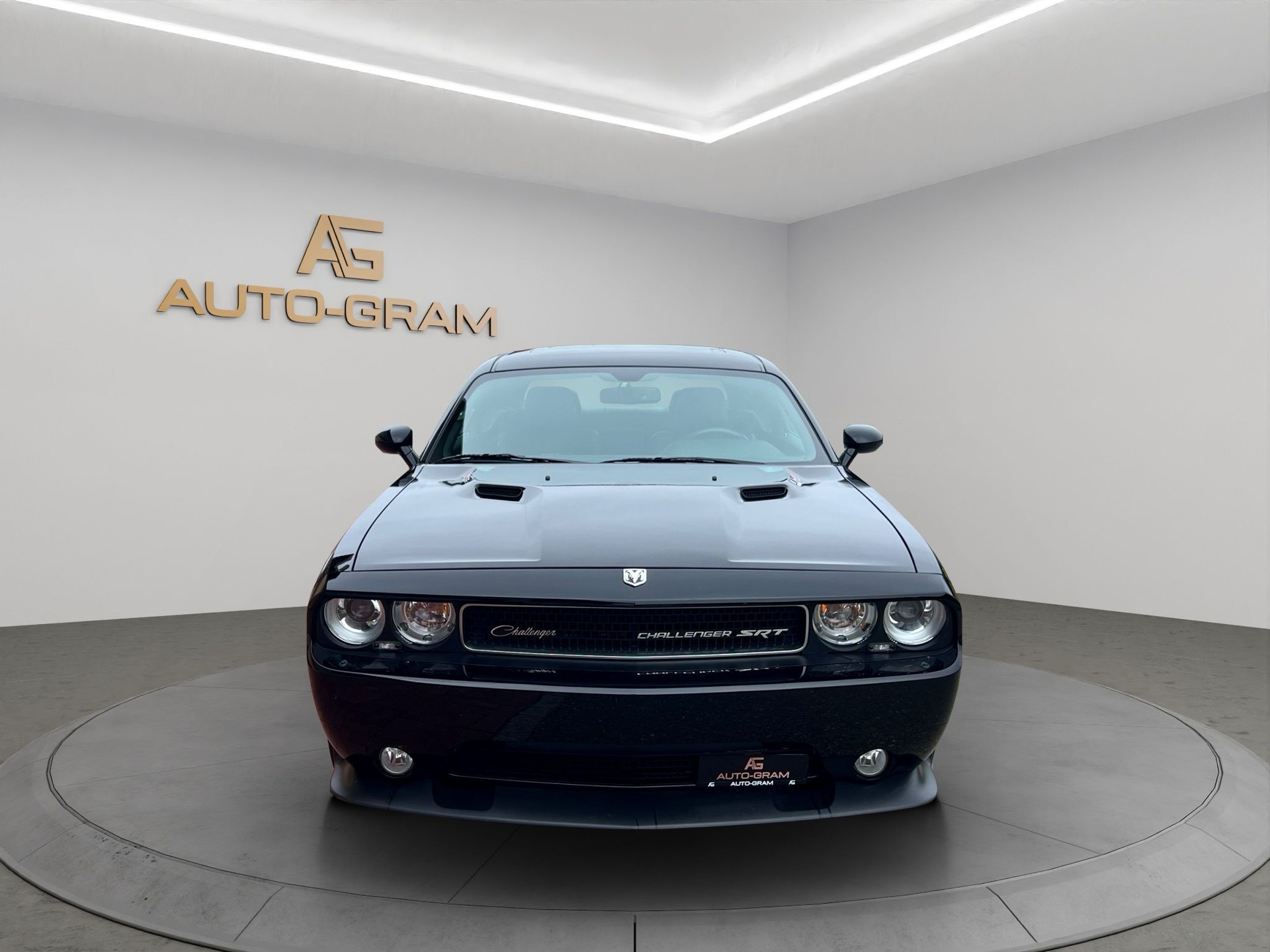 DODGE SRT8 6.4 HEMI-image-7