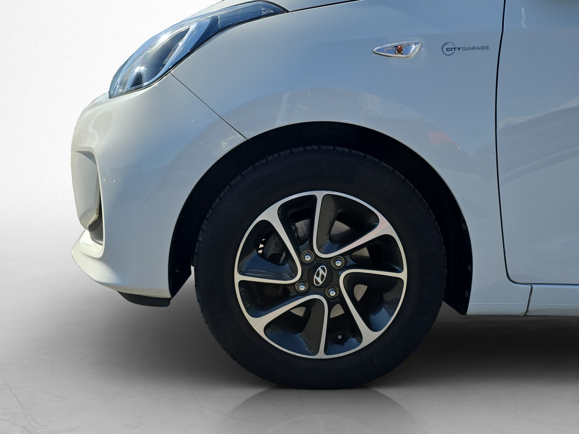 HYUNDAI i10 1.2 Amplia-image-6