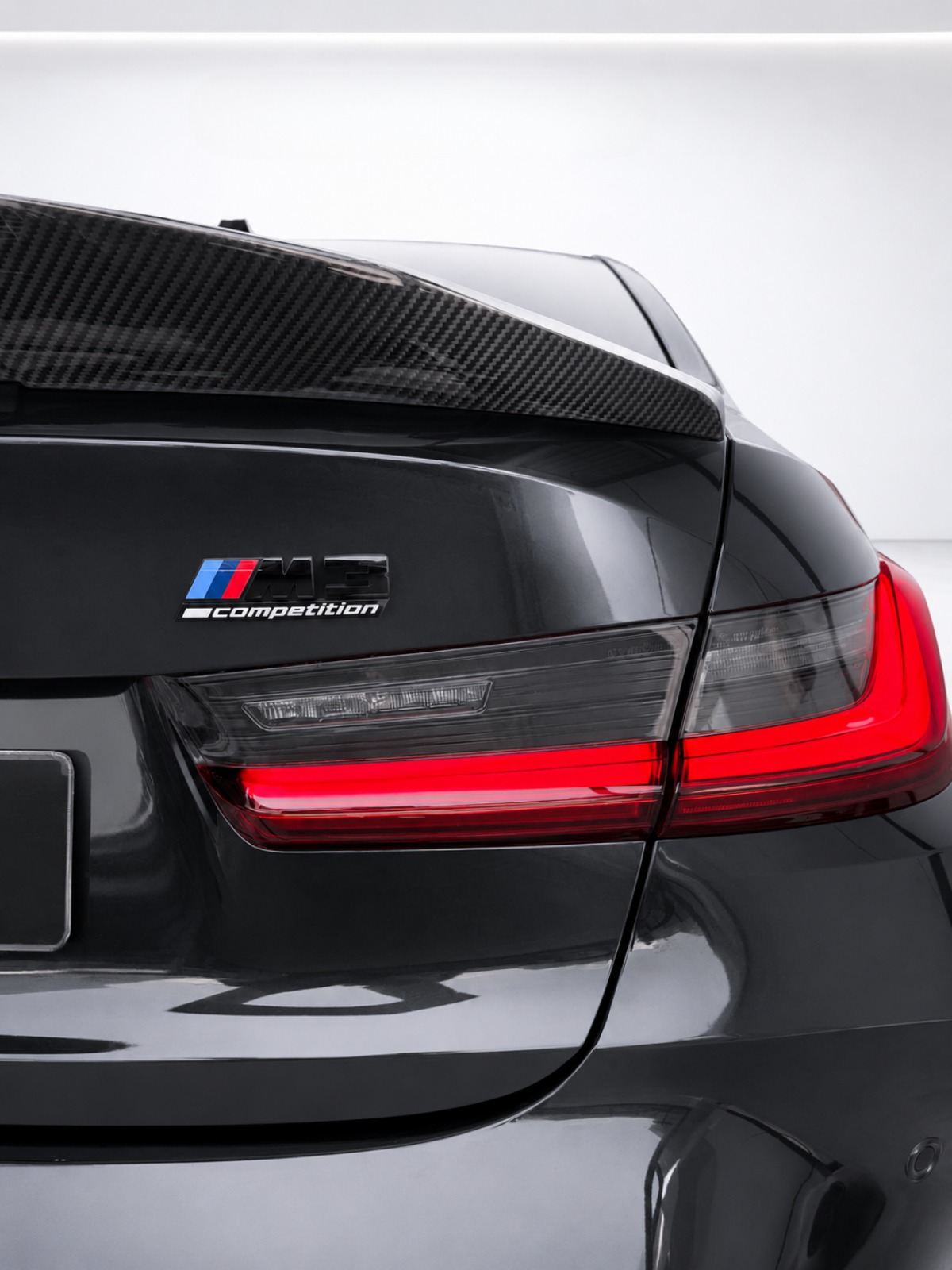 BMW M3 Competition LCI xDrive M-Performance-image-11
