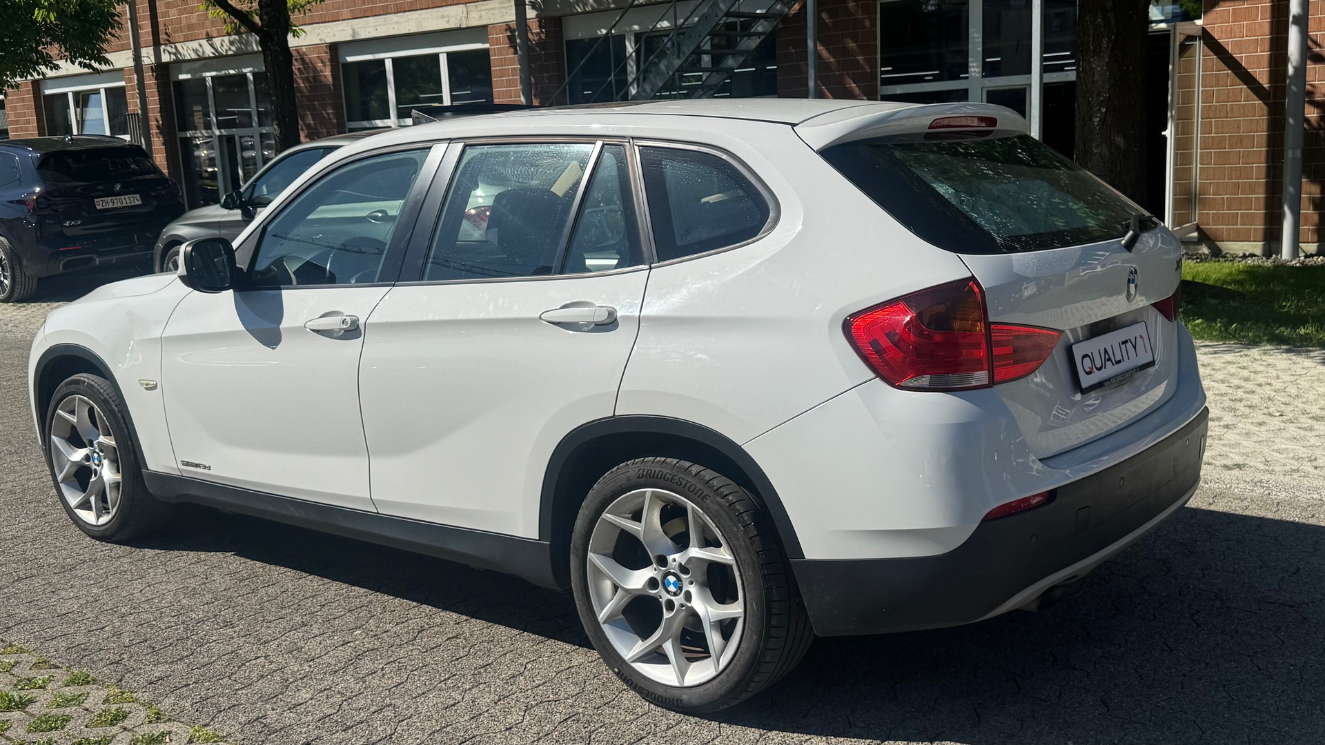 BMW X1 sDrive 18d-image-4