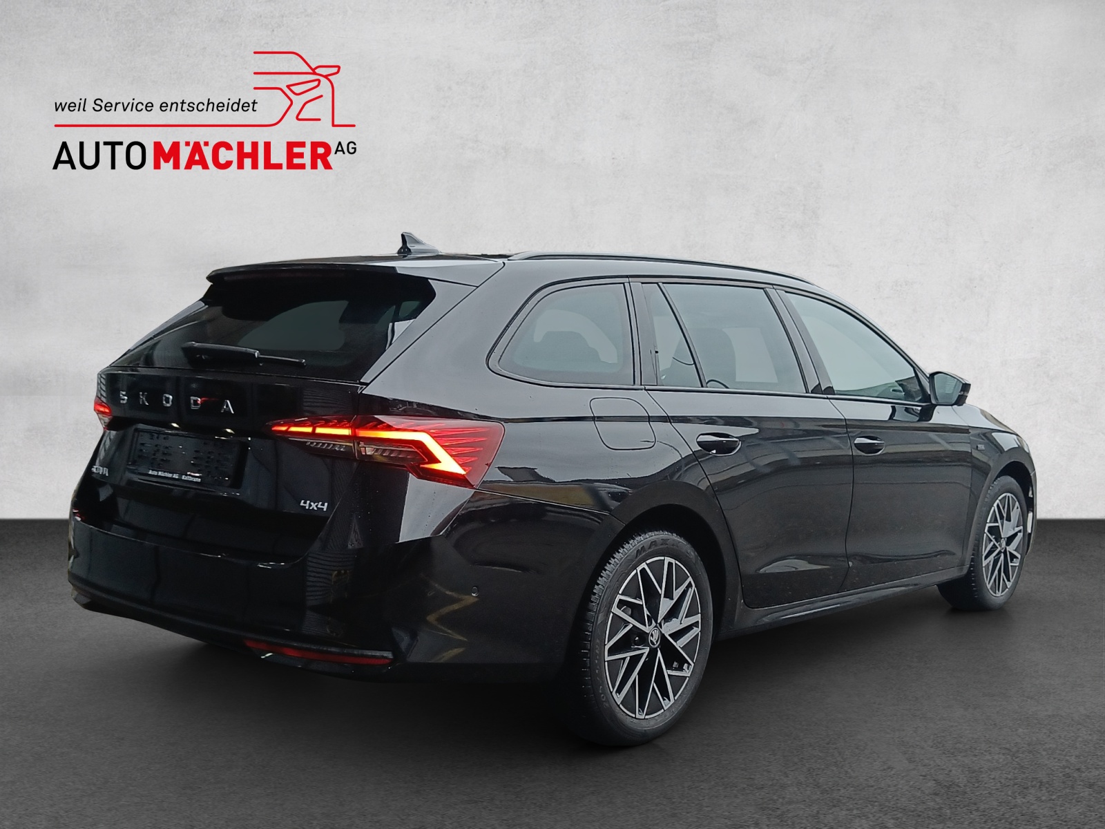 SKODA Octavia Combi 2.0 TSI Selection Tour 4x4 DSG*Matrix*Canton*Head Up*360° Kamera*-image-4