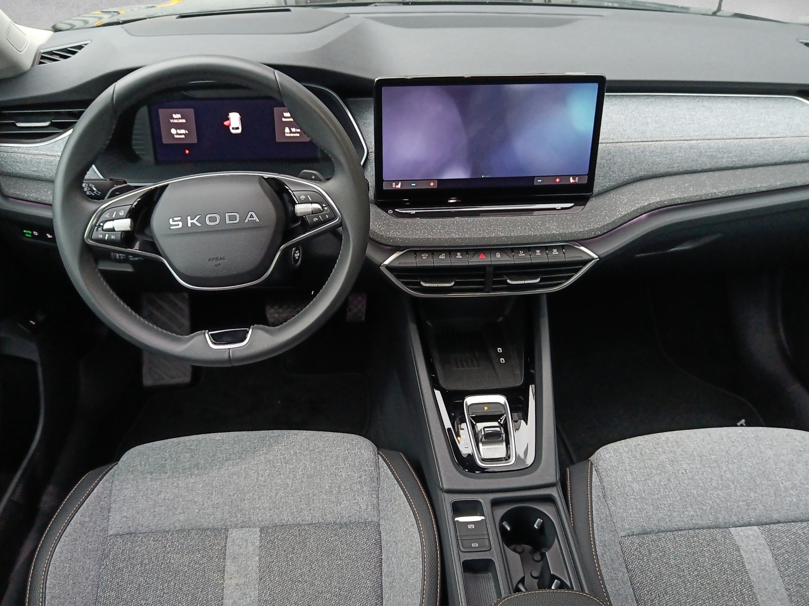 SKODA Octavia Combi 2.0 TSI Selection Tour 4x4 DSG*Matrix*Canton*Head Up*360° Kamera*-image-11