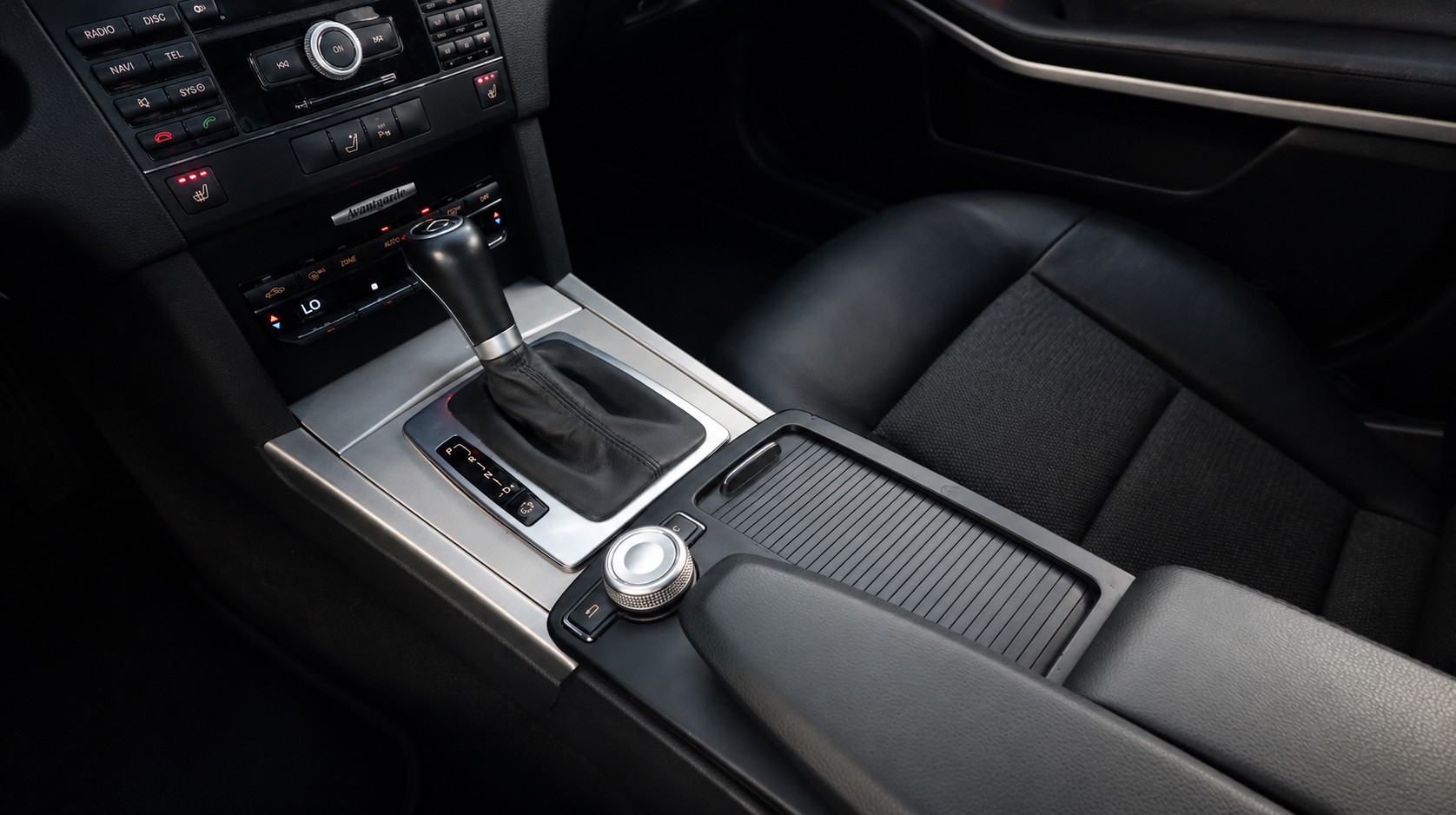MERCEDES-BENZ E 250 BlueEF-image-10