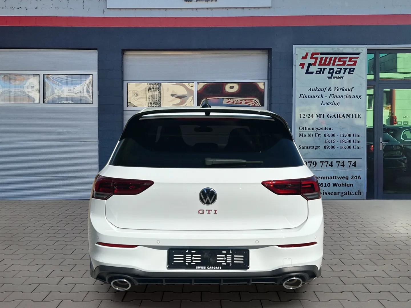VW Golf 2.0 TSI GTI Clubsport DSG-image-6