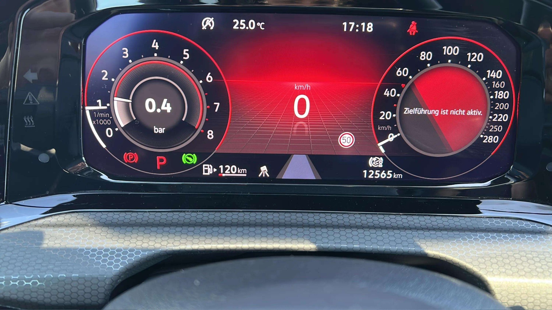VW Golf 2.0 TSI GTI Clubsport DSG-image-24