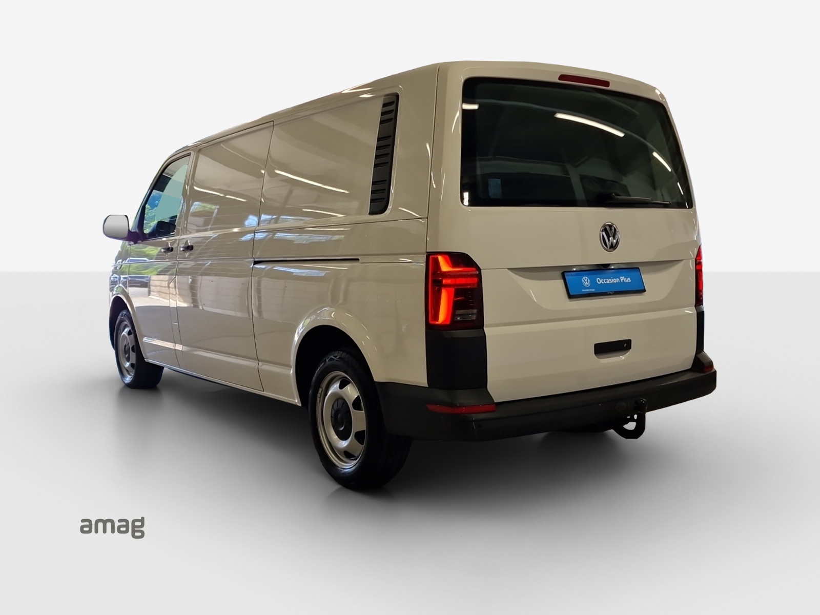 VW T6.1 2.0 TDI 4Motion DSG-image-2