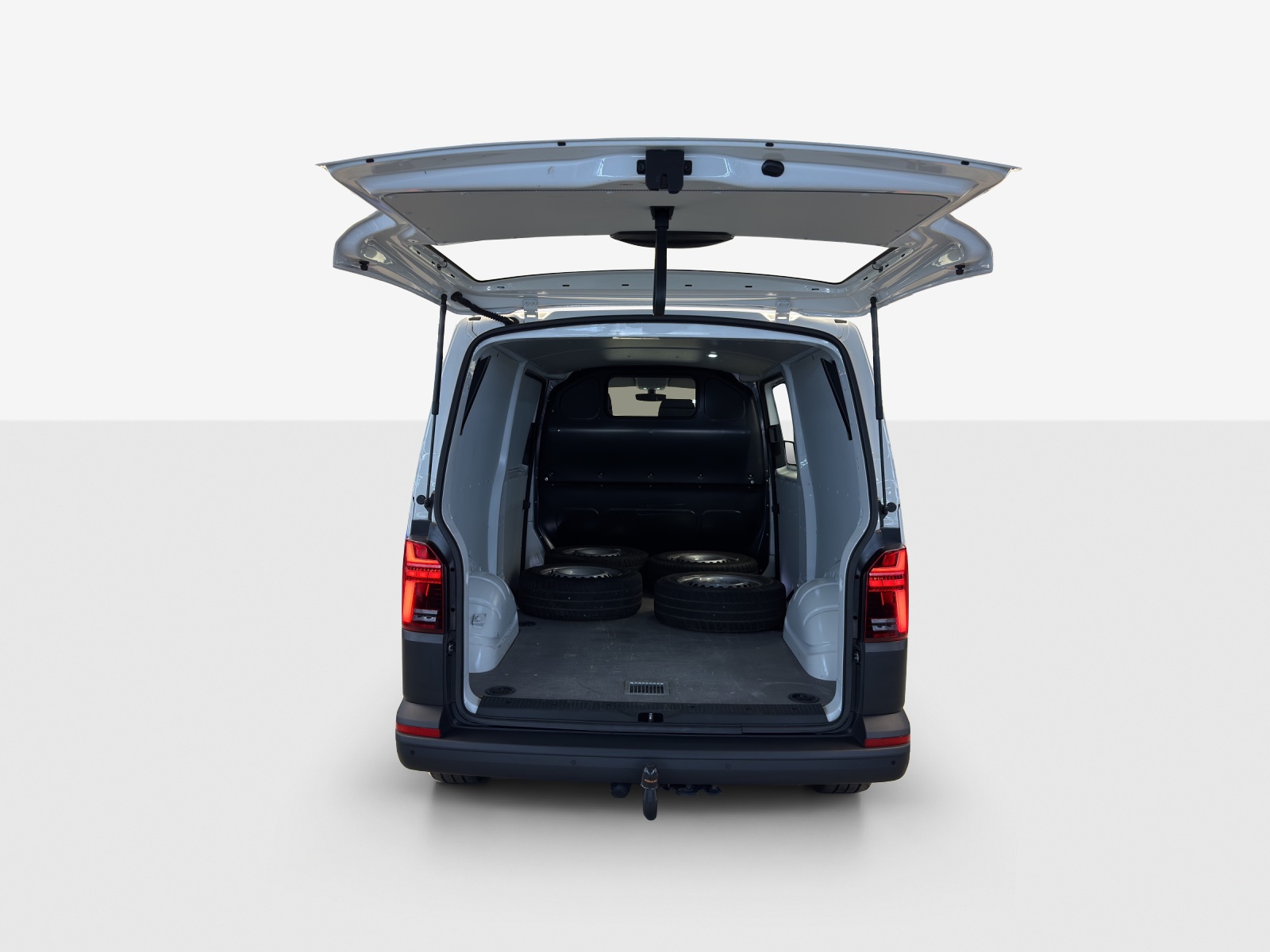 VW T6.1 2.0 TDI 4Motion DSG-image-11