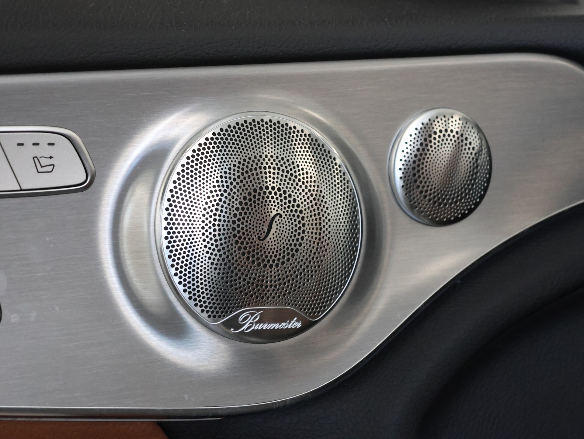 MERCEDES-BENZ C 300 Cabriolet 9G-Tronic * 360 Kamera* Burmester* *Sitzheizung/Lüftung*-image-31
