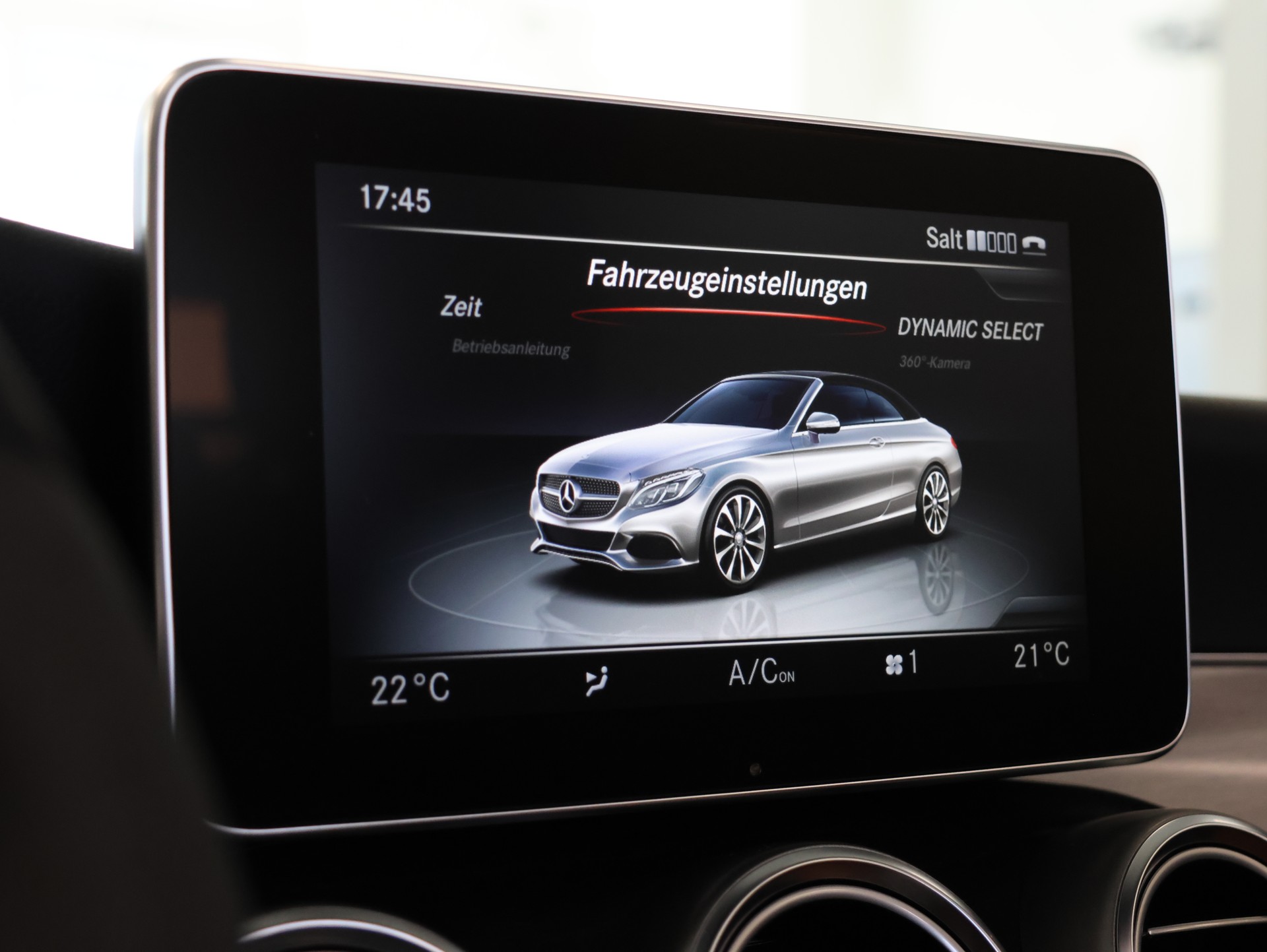 MERCEDES-BENZ C 300 Cabriolet 9G-Tronic * 360 Kamera* Burmester* *Sitzheizung/Lüftung*-image-23