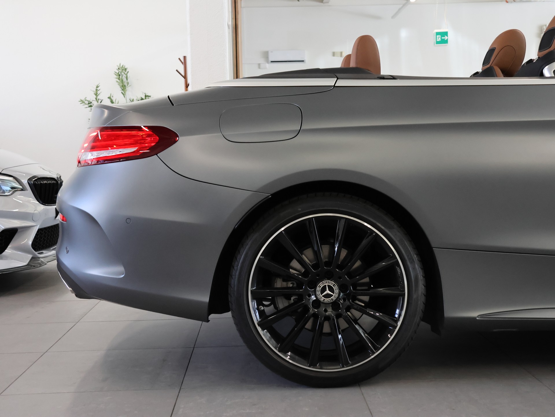 MERCEDES-BENZ C 300 Cabriolet 9G-Tronic * 360 Kamera* Burmester* *Sitzheizung/Lüftung*-image-13