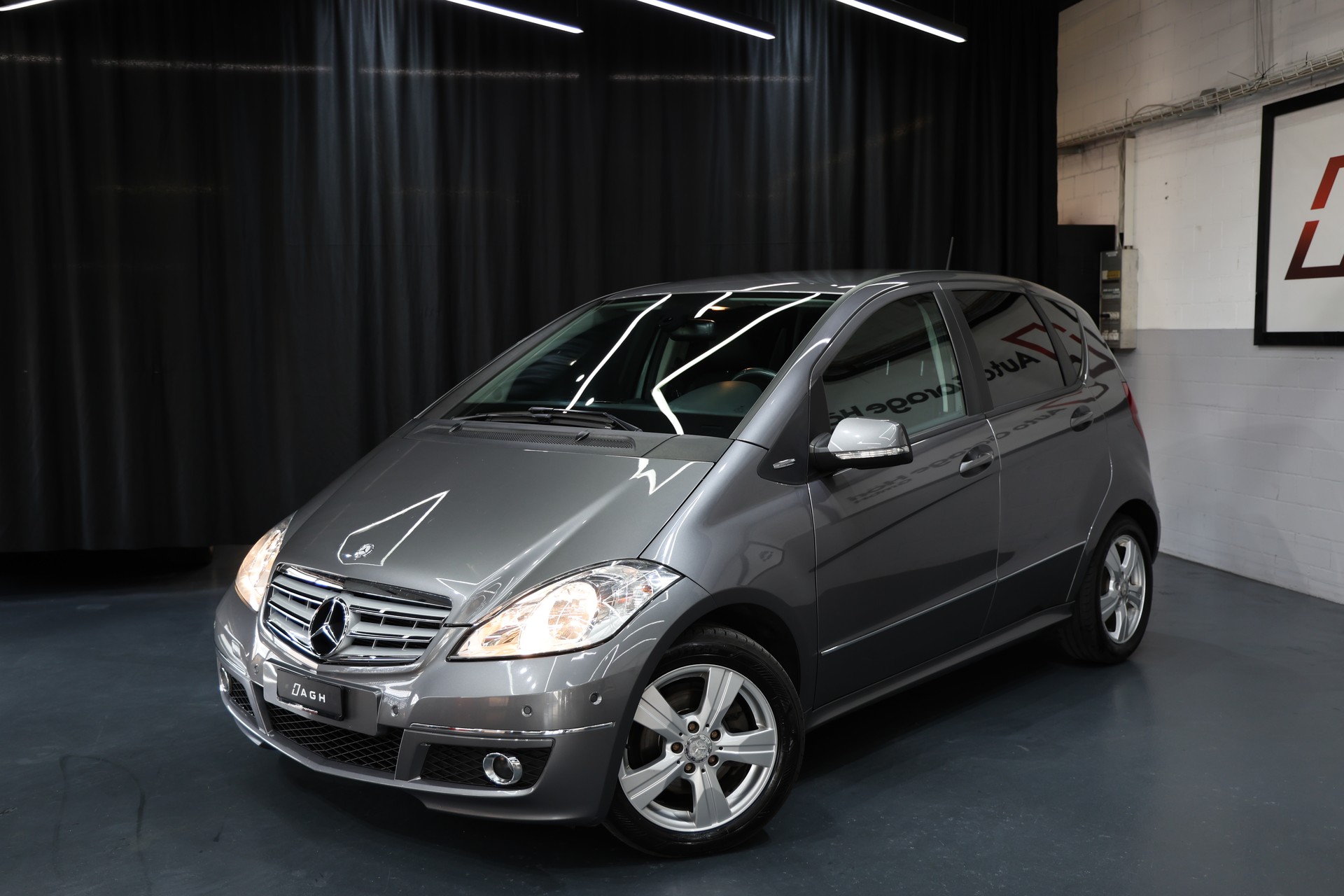 MERCEDES-BENZ A 180 Avantgarde-image-0