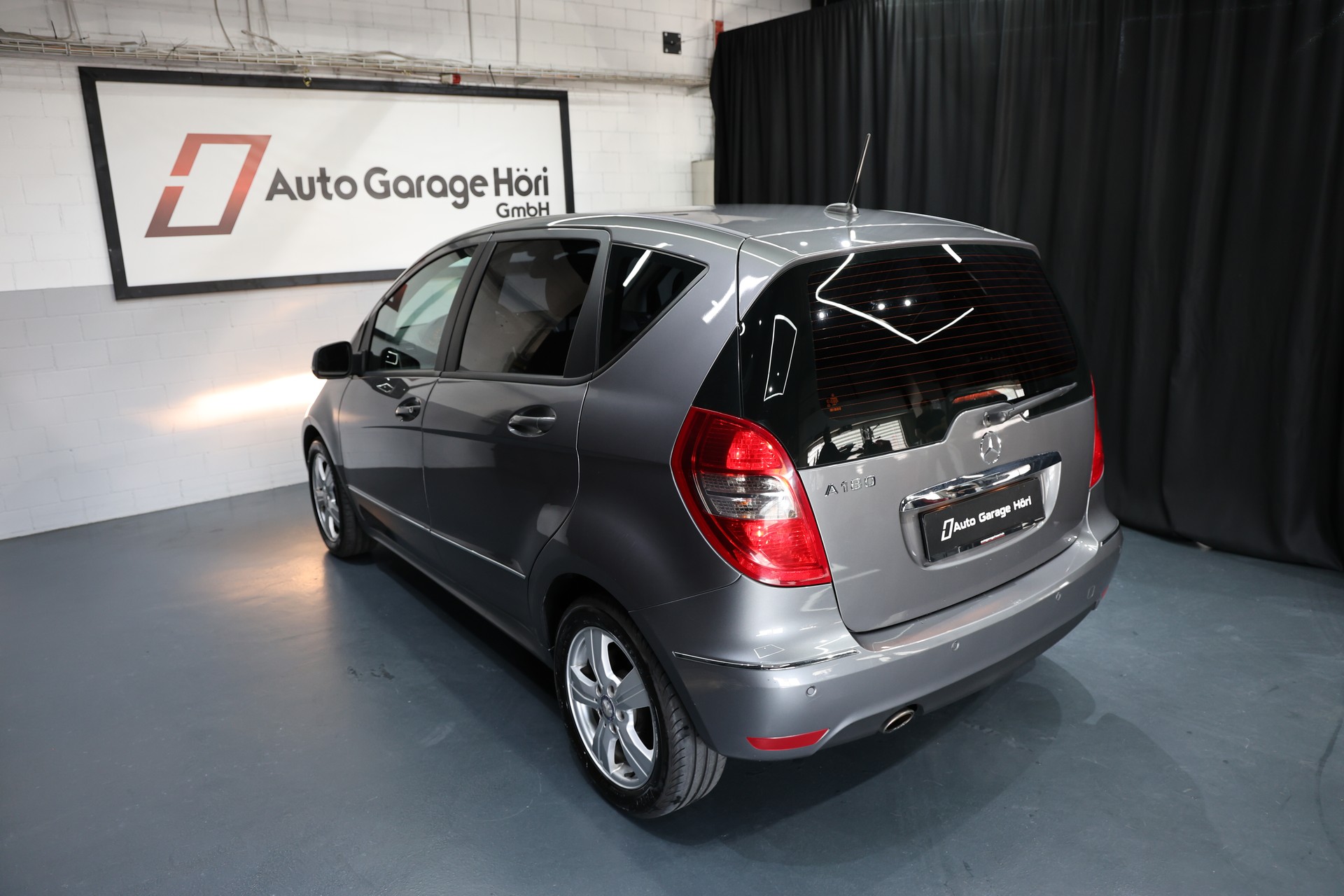 MERCEDES-BENZ A 180 Avantgarde-image-17