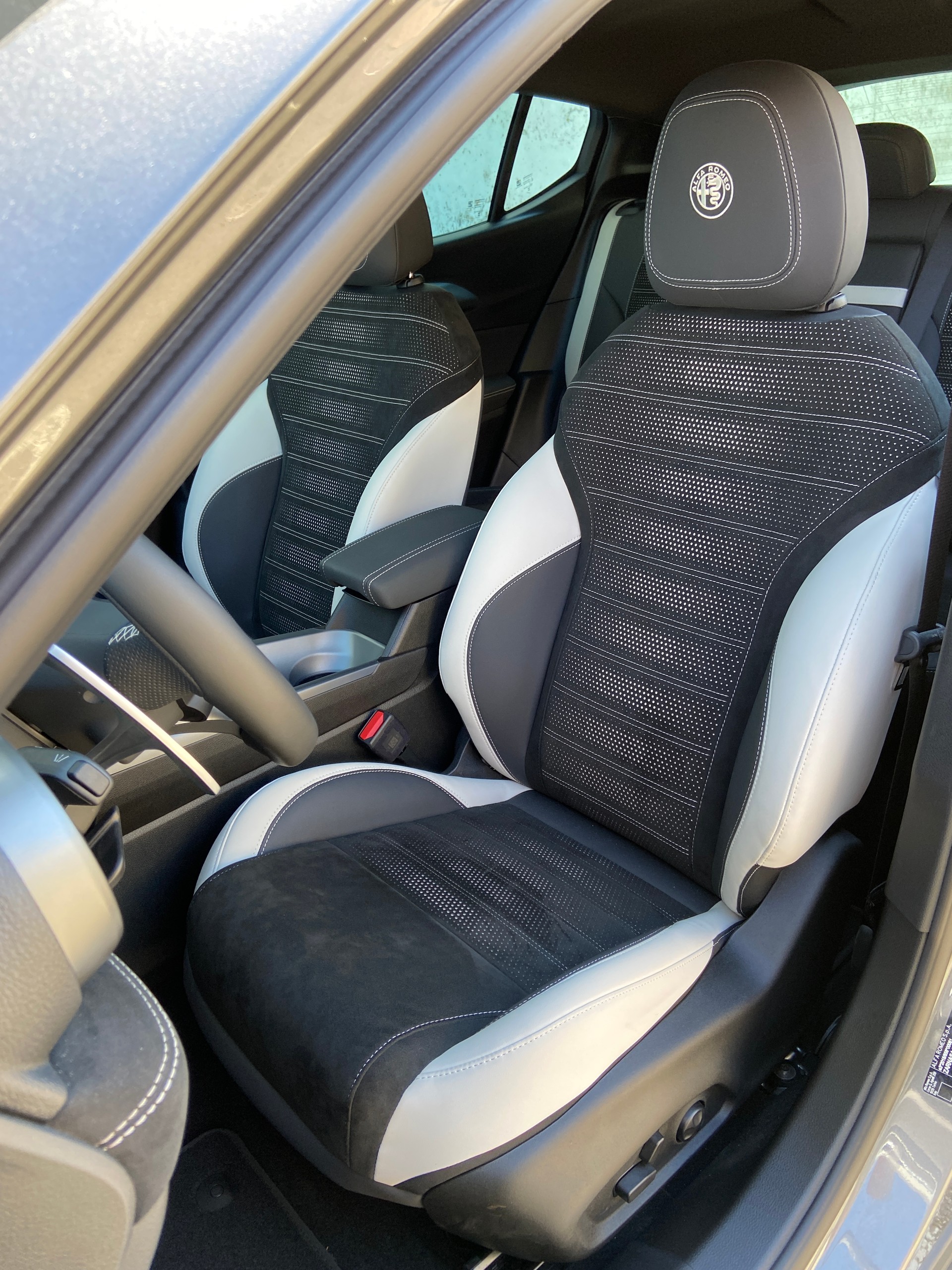 ALFA ROMEO Tonale 1.5 Hybrid Sport Speciale Tech MY26-image-6