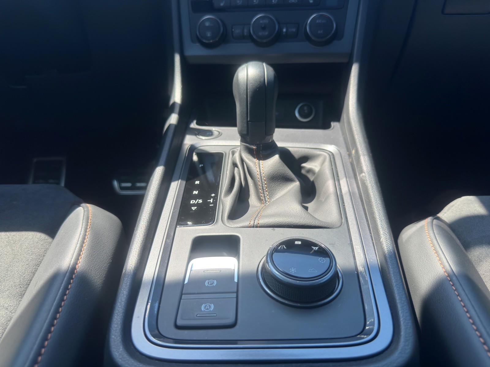 CUPRA Ateca 2.0TSI VZ 4Drive DSG-image-9