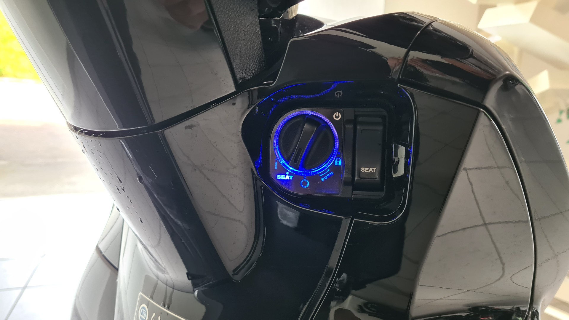 HONDA SH 300 i ABS-image-10