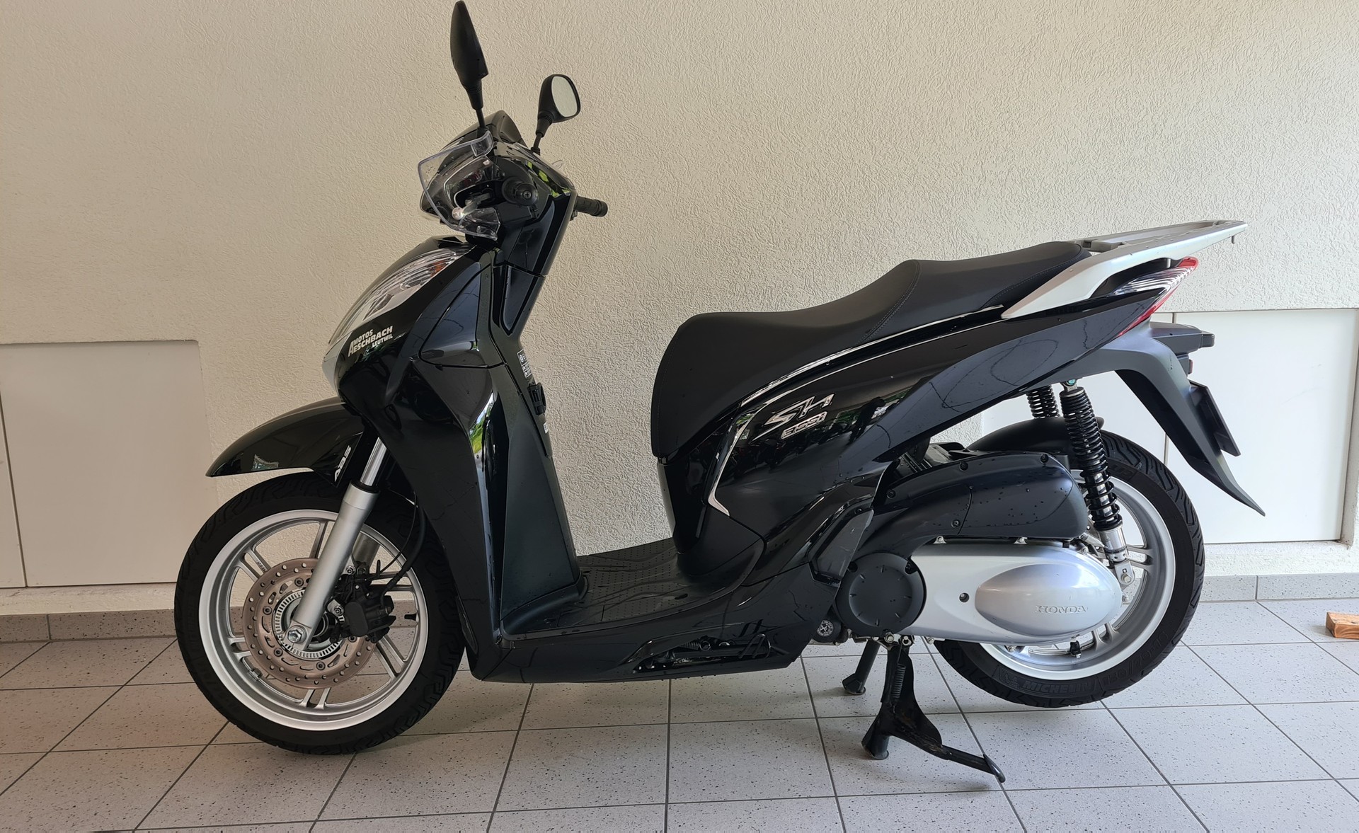 HONDA SH 300 i ABS-image-3