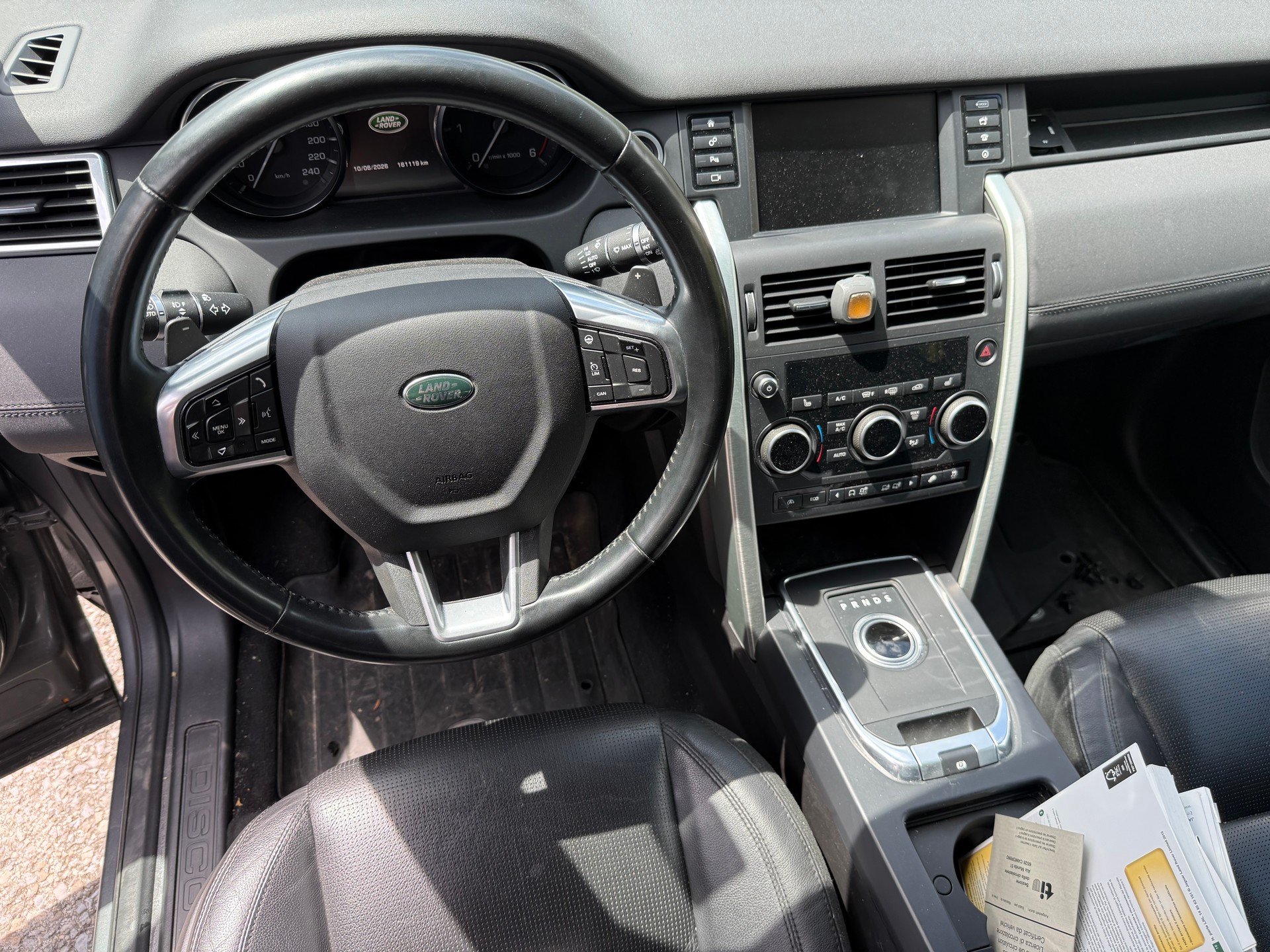 LAND ROVER Discovery Sport 2.0 TD4 SE AT9-image-6