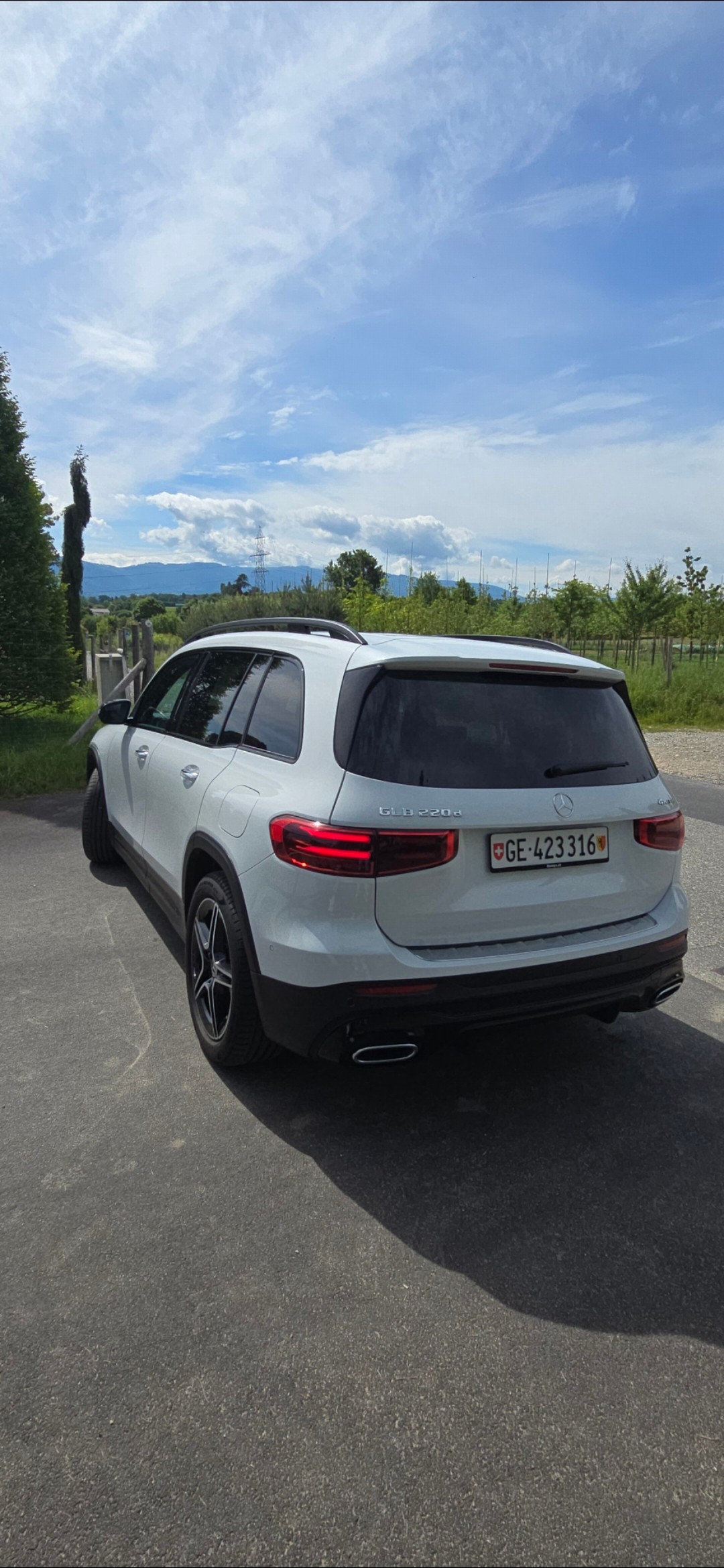 MERCEDES-BENZ GLB 220D AMG Line 7 places-image-9