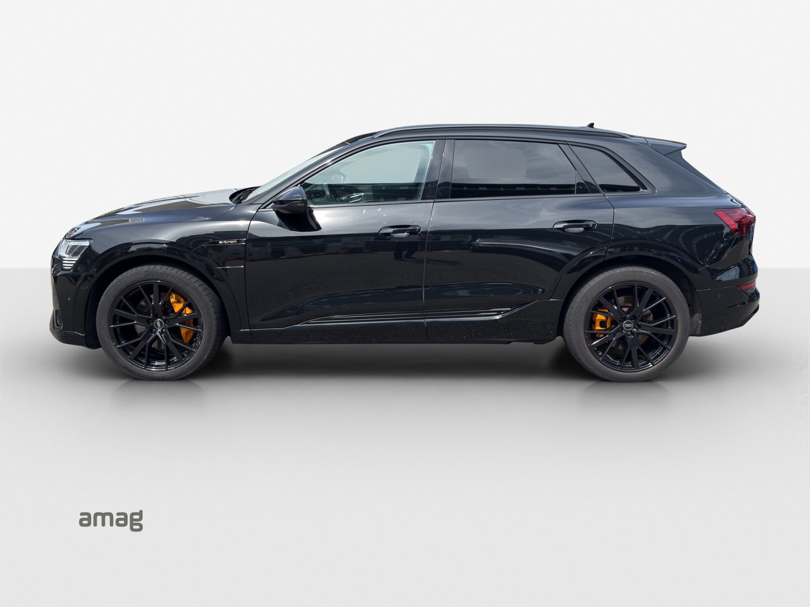 AUDI e-tron 55 S Line Black Edition quattro-image-1