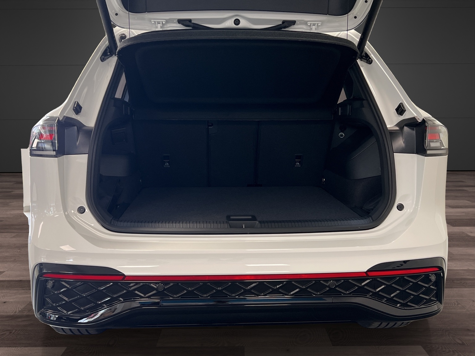 VW Tiguan 1.5 TSI evo2 mHEV R-Line DSG-image-12