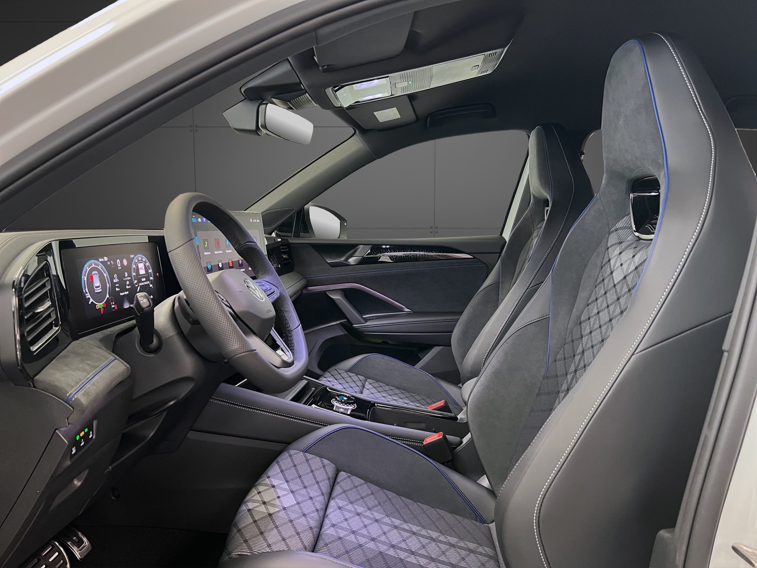 VW Tiguan 1.5 TSI evo2 mHEV R-Line DSG-image-5
